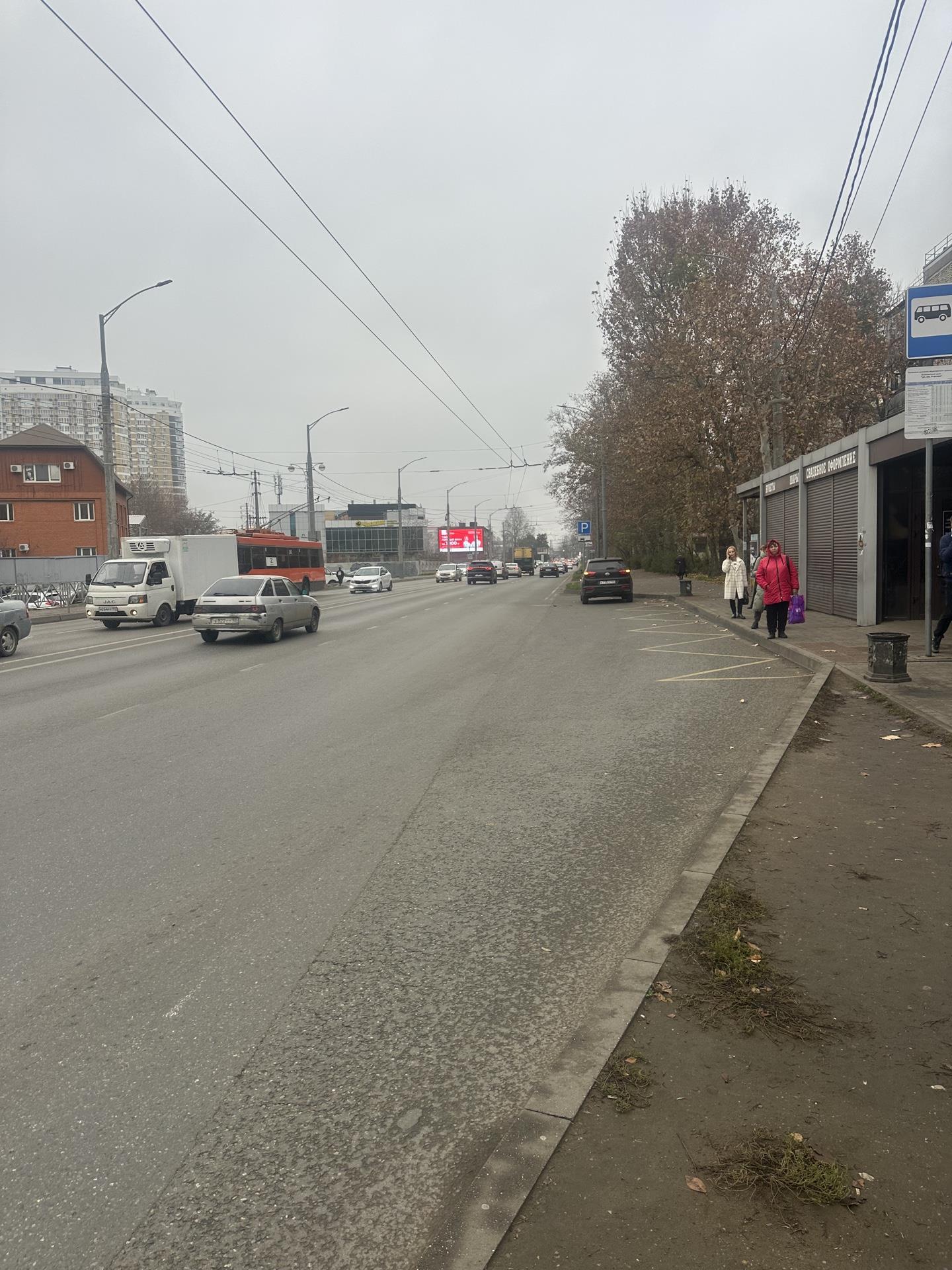 Фото №3: Коммерция 13 м² - Краснодар, Карасунский внутригородской округ, Центральный внутригородской округ, мкр. Черёмушки, ул. Селезнёва, 136