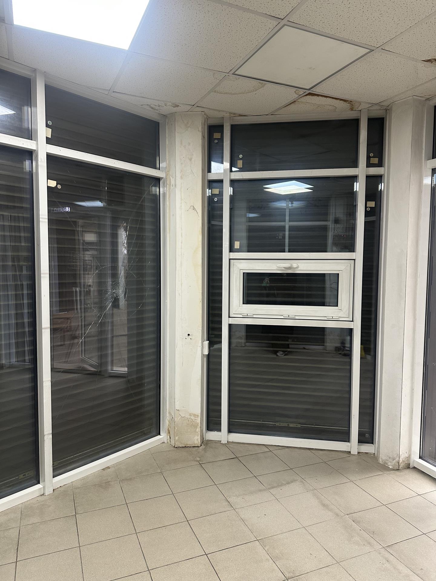 Фото №6: Коммерция 13 м² - Краснодар, Карасунский внутригородской округ, Центральный внутригородской округ, мкр. Черёмушки, ул. Селезнёва, 136