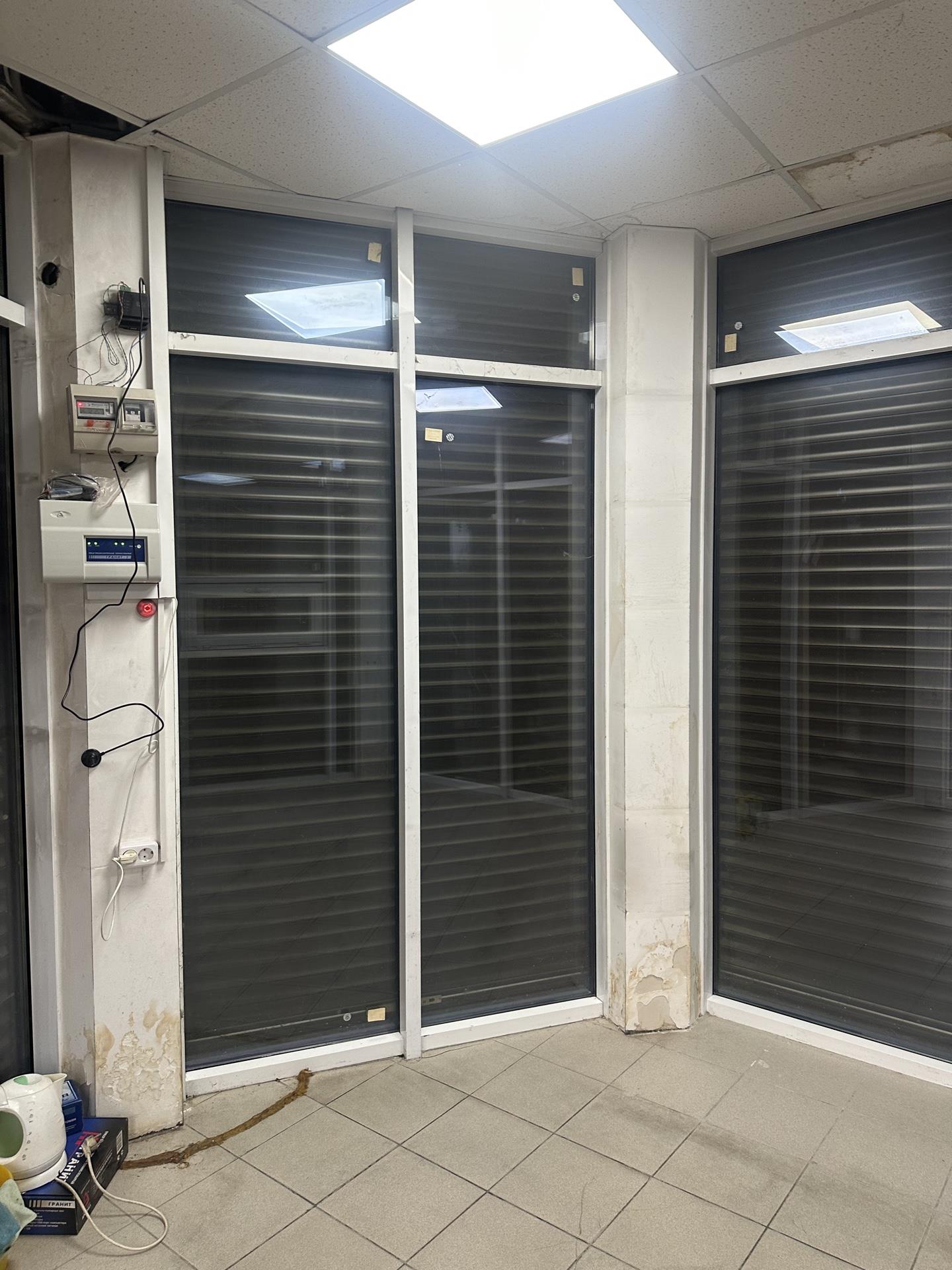 Фото №13: Коммерция 13 м² - Краснодар, Карасунский внутригородской округ, Центральный внутригородской округ, мкр. Черёмушки, ул. Селезнёва, 136