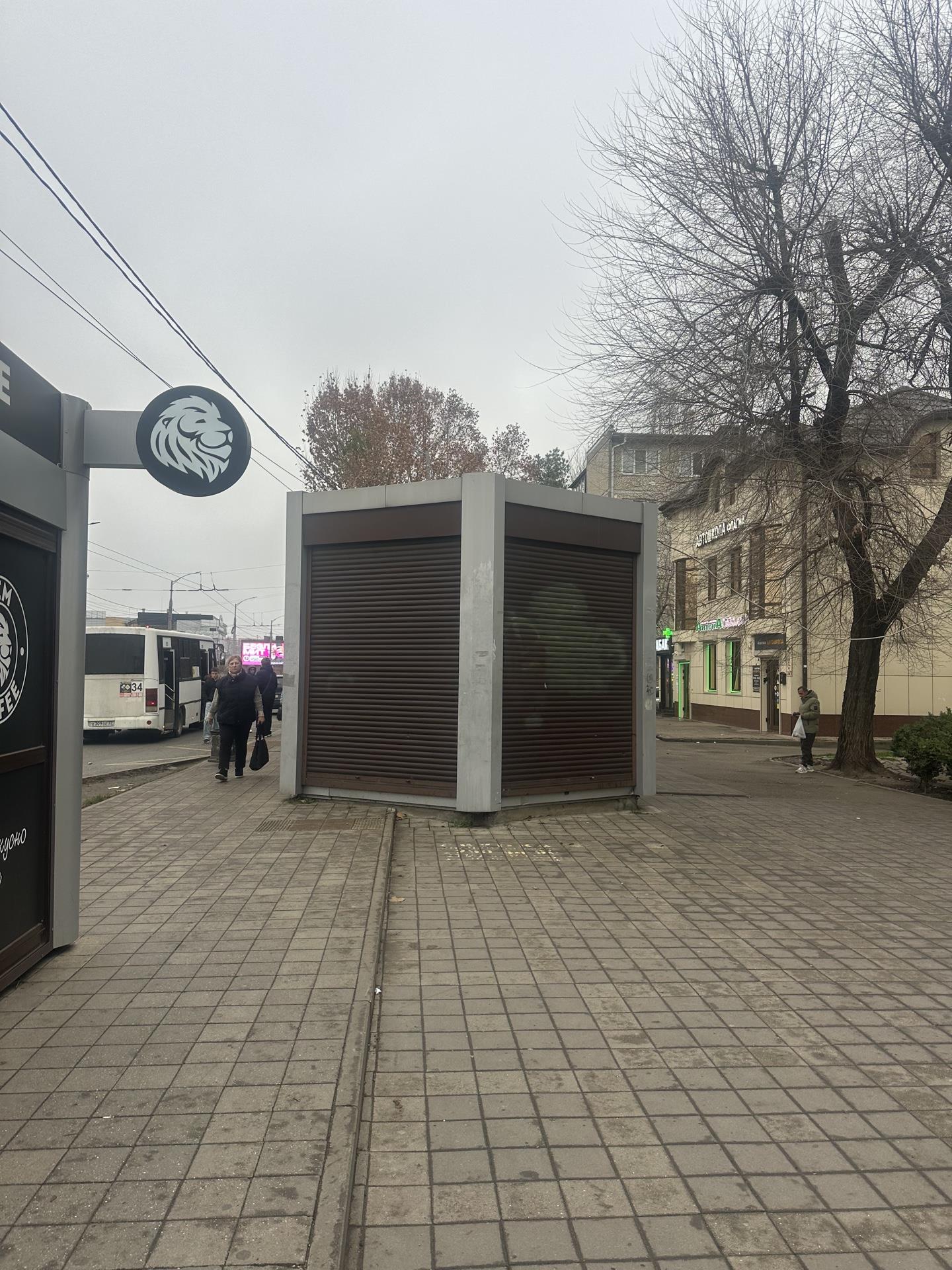 Фото №1: Коммерция 13 м² - Краснодар, Карасунский внутригородской округ, Центральный внутригородской округ, мкр. Черёмушки, ул. Селезнёва, 136