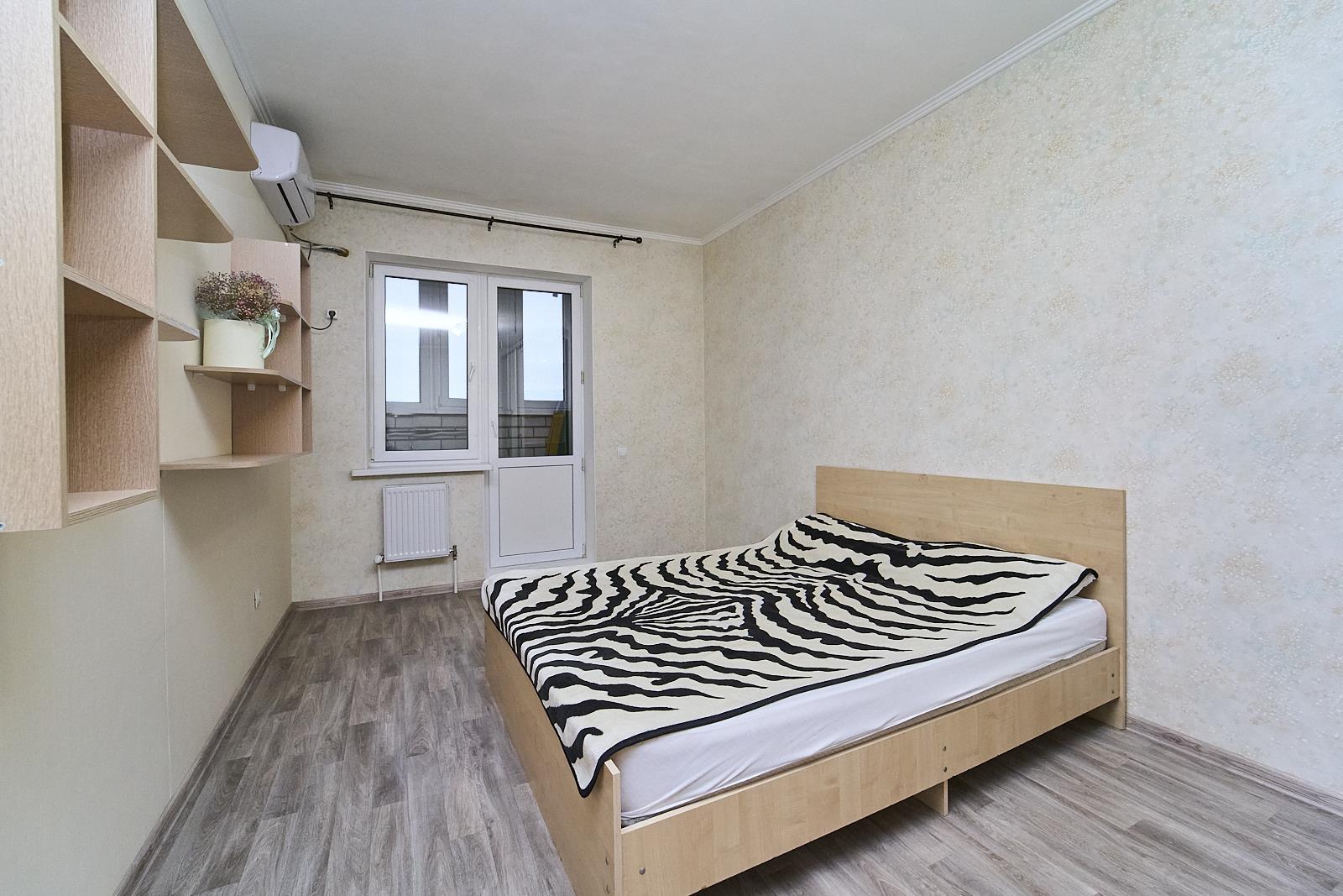 Фото №3: 2-комнатная квартира 67 м² - Краснодар, п. Калинино, ул. Российская, 267/3к4