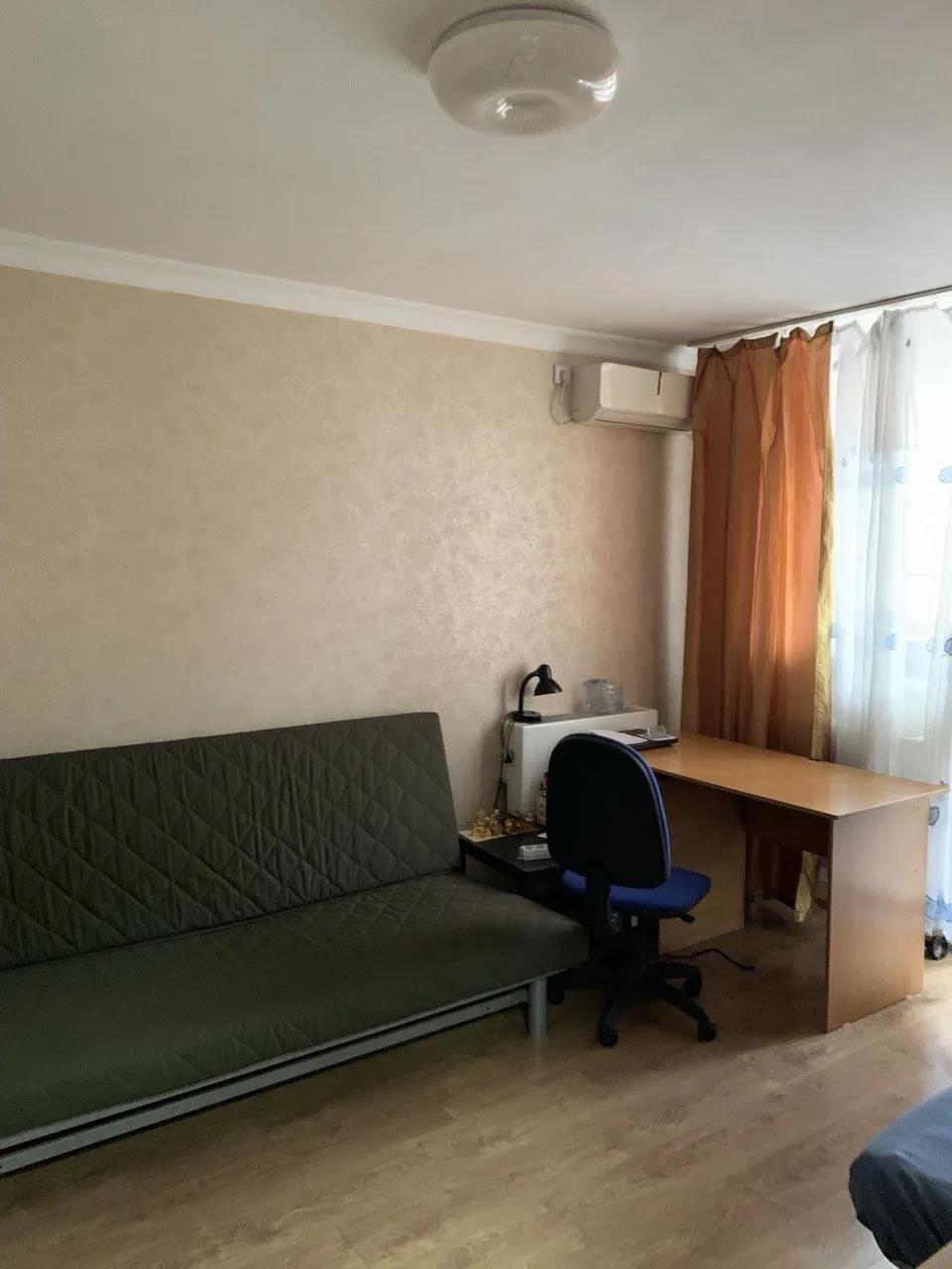 Фото №2: 1-комнатная квартира 39 м² - Краснодар, Военный городок № 109, мкр. Прикубанский внутригородской округ, ул. Кореновская, 61