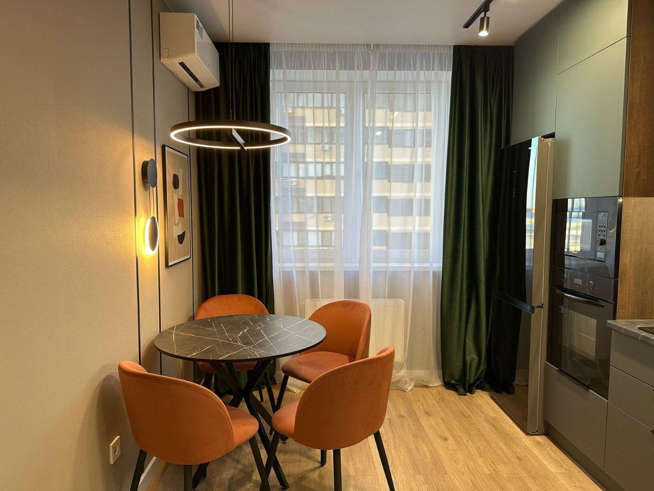 Фото №2: 1-комнатная квартира 44 м² - Краснодар, Карасунский внутригородской округ, Хлопчато-бумажный Комбинат, мкр. жилой комплекс Галактика, ул. Уральская, 71к3