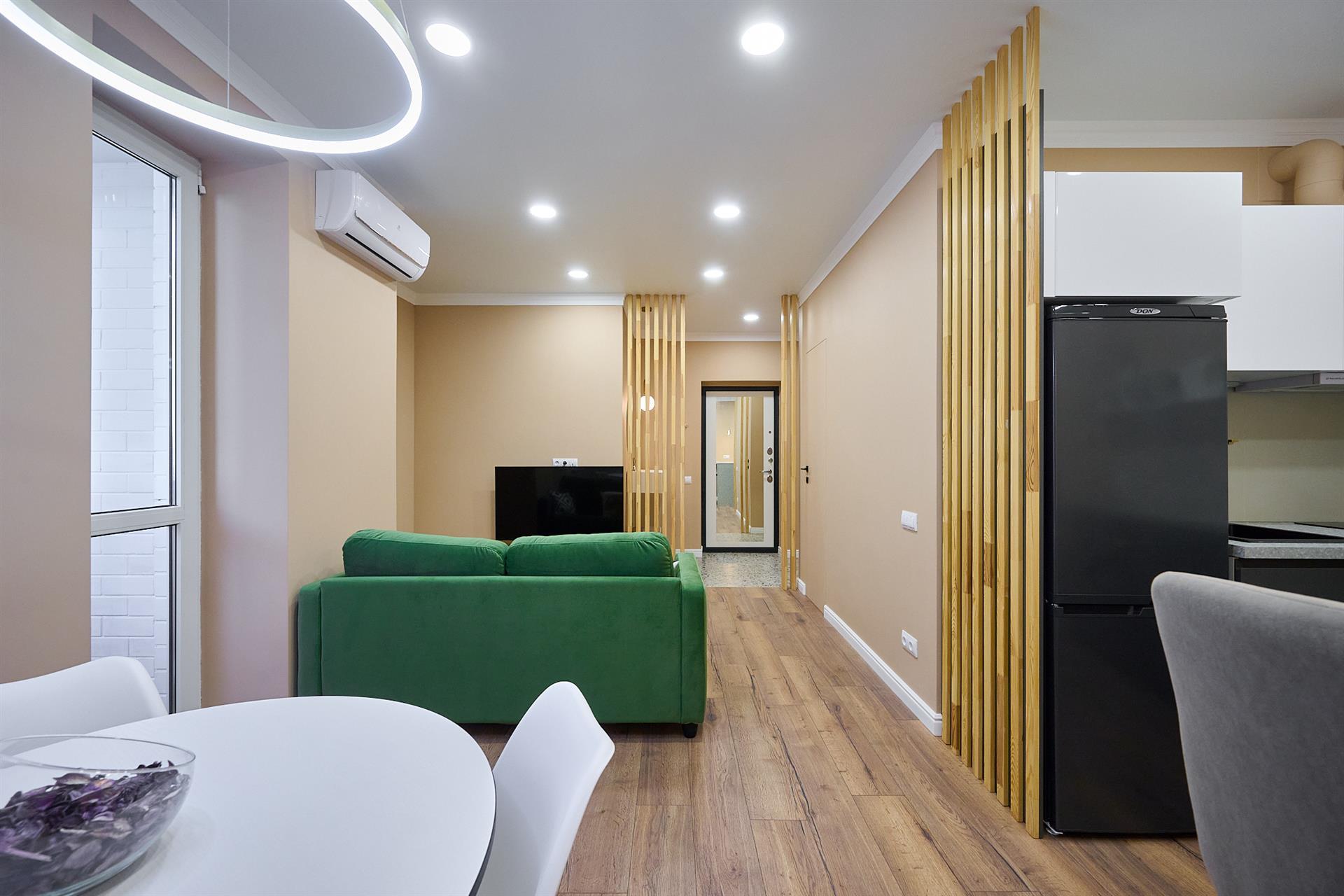 Фото №1: 1-комнатная квартира 48 м² - Краснодар, Прикубанский внутригородской округ, мкр. Восточно-Кругликовский, ул. им. Героя Яцкова И.В., 8