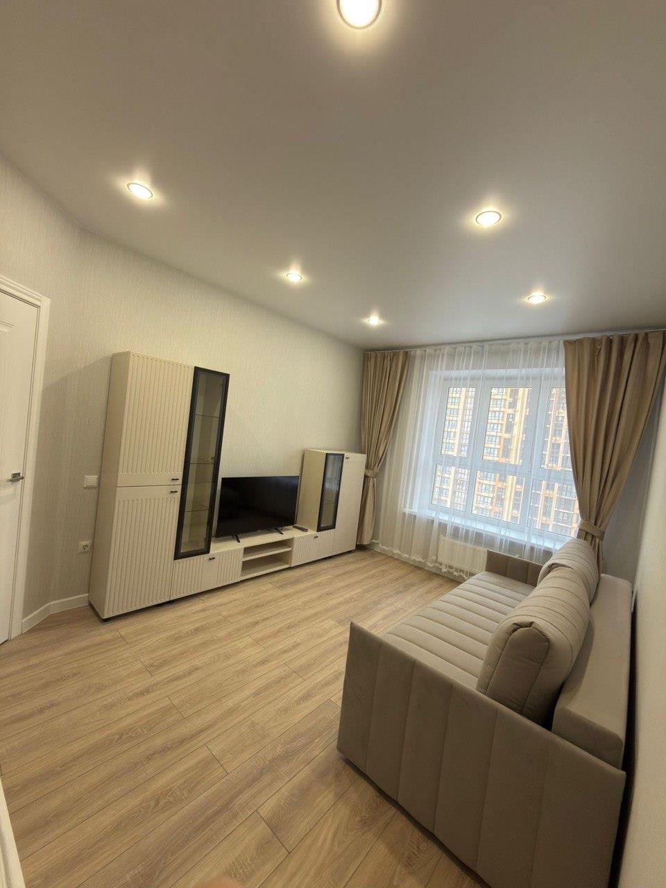 Фото №4: 1-комнатная квартира 40 м² - Краснодар, Прикубанский внутригородской округ, мкр. Достояние, ул. Григория Булгакова, 19к1