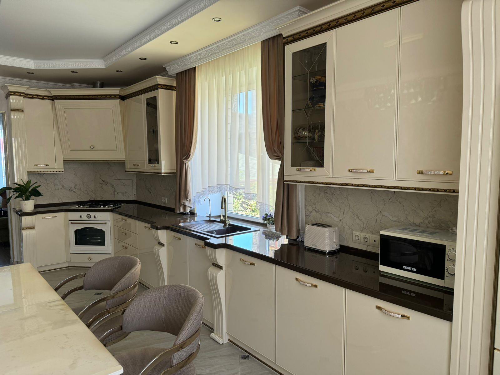 Фото №20: Дом 1268 м² + 5.42 сот. - Витязево, пр-кт Южный