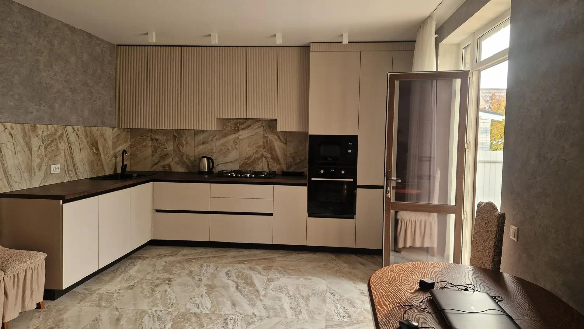 Фото №3: Дом 124 м² + 4.11 сот. - Строитель, мкр. Прикубанский внутригородской округ, ул. Солнечная, 63