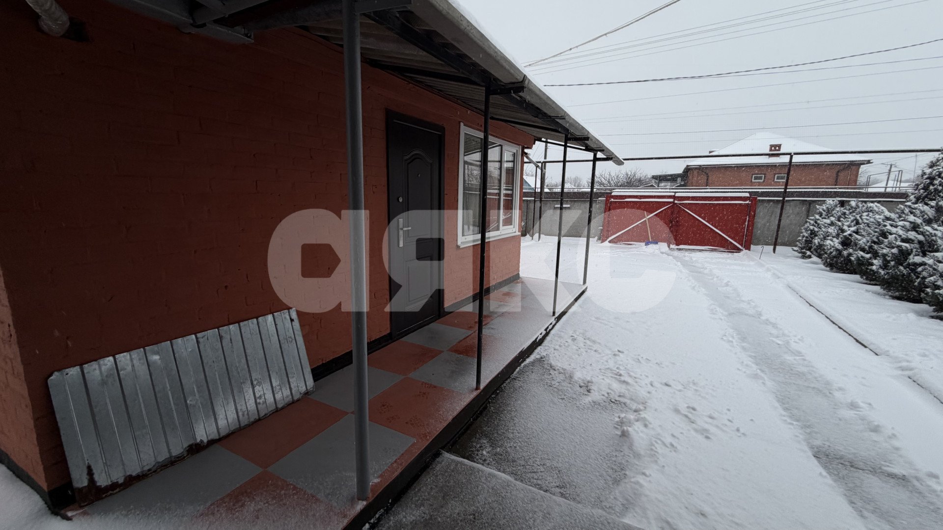 Фото №7: Дом 60 м² + 11 сот. - Новокубанск, ул. Фрунзе, 34