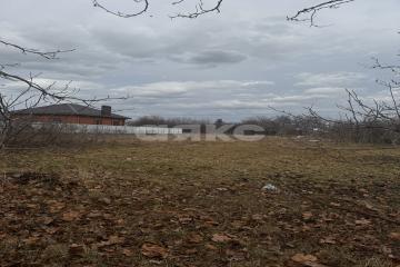 Фото №1: Земельный участок под ИЖС - Новокубанск, мкр. Капланово, ул. Первомайская, 377