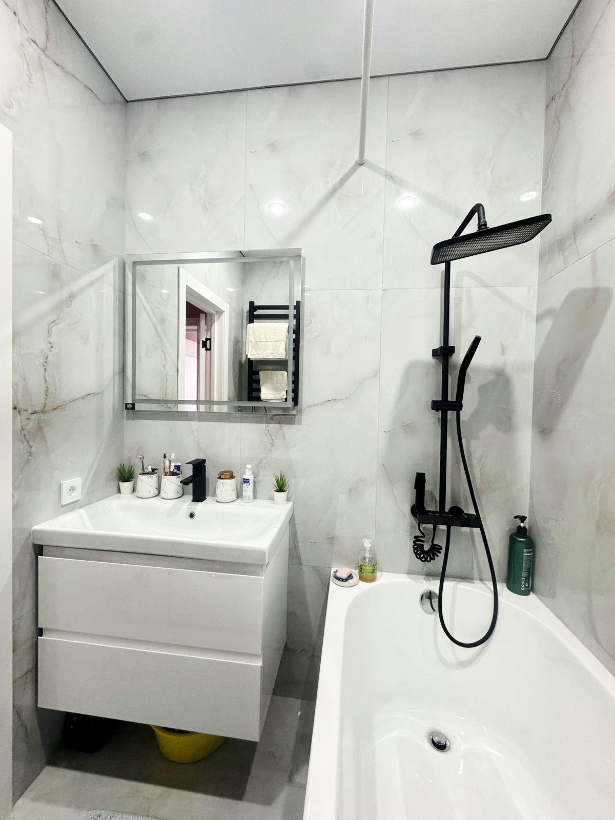 Фото №6: 2-комнатная квартира 65 м² - Краснодар, Прикубанский внутригородской округ, Краевая Клиническая Больница, мкр. жилой комплекс Свобода, ул. Домбайская, 55к8