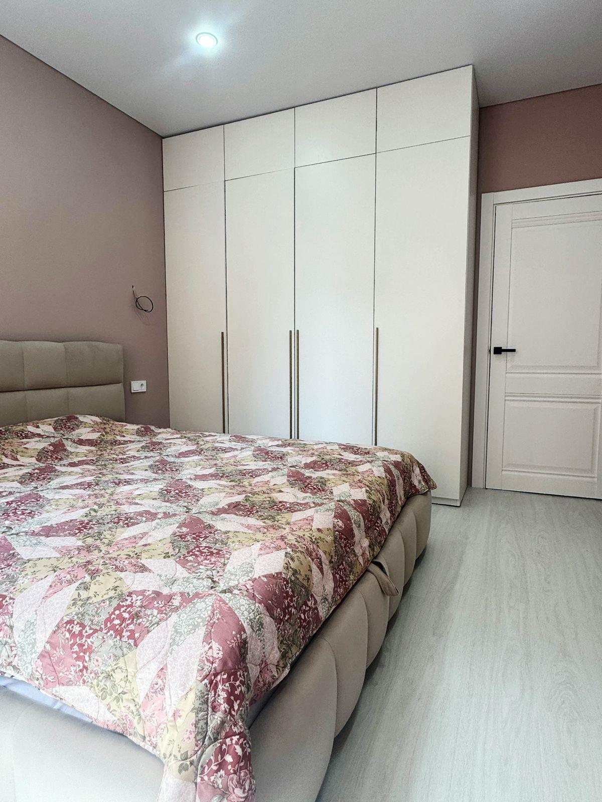 Фото №5: 2-комнатная квартира 65 м² - Краснодар, Прикубанский внутригородской округ, Краевая Клиническая Больница, мкр. жилой комплекс Свобода, ул. Домбайская, 55к8