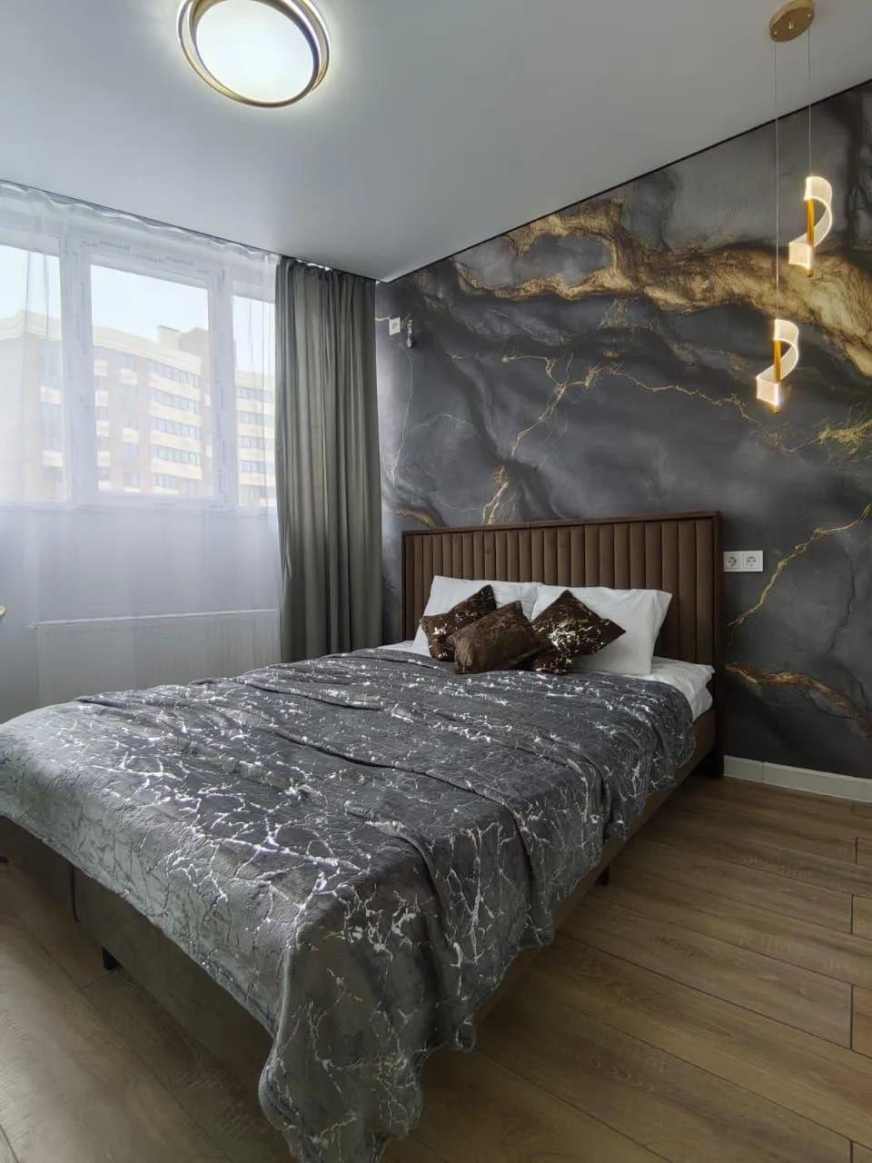 Фото №1: 1-комнатная квартира 46 м² - Краснодар, Прикубанский внутригородской округ, Завод Радиоизмерительных Приборов, жилой комплекс Времена Года 3, мкр. имени Петра Метальникова, ул. Цезаря Куникова, 24к1