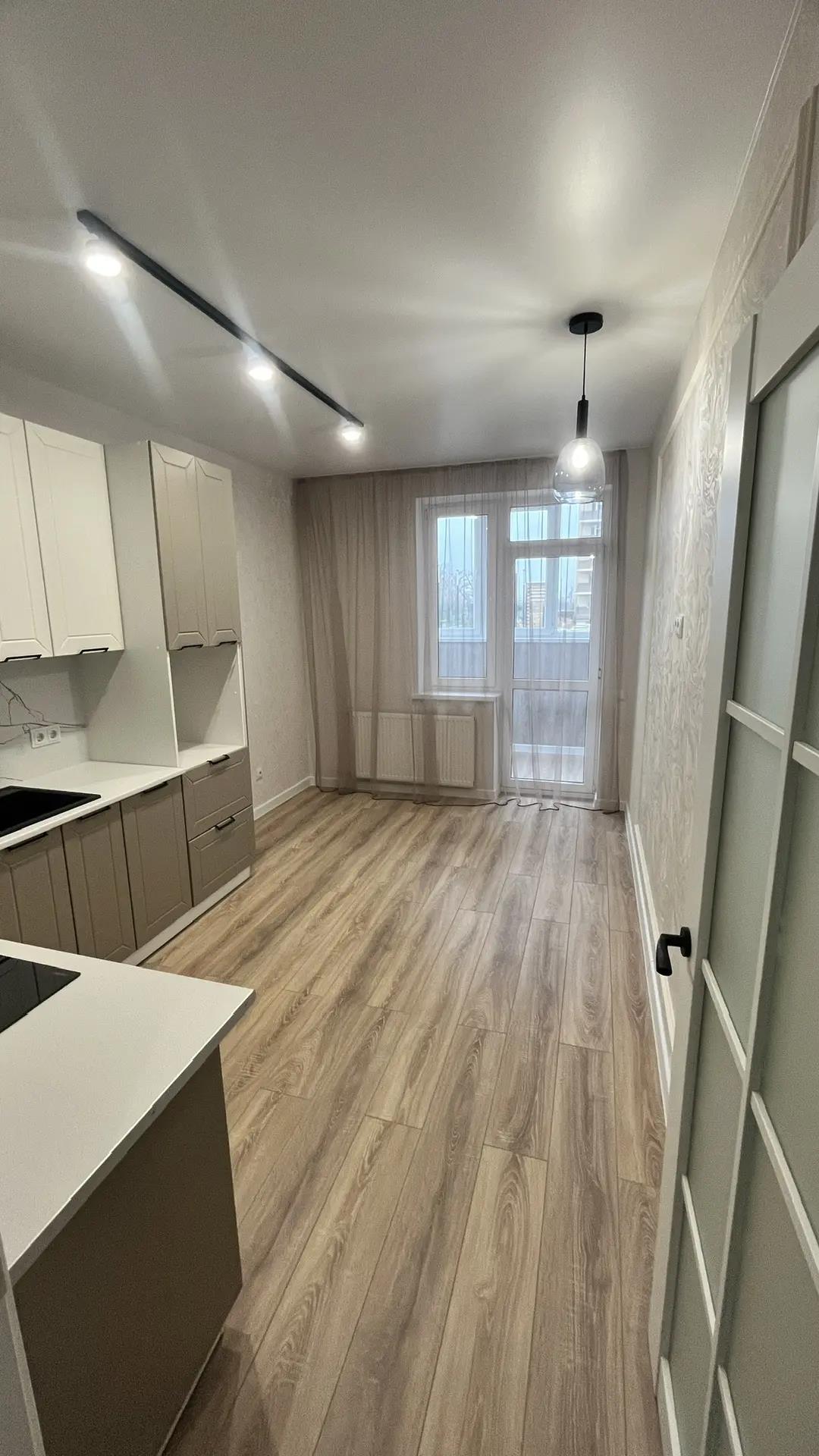 Фото №1: 1-комнатная квартира 43 м² - Краснодар, Прикубанский внутригородской округ, мкр. Молодёжный