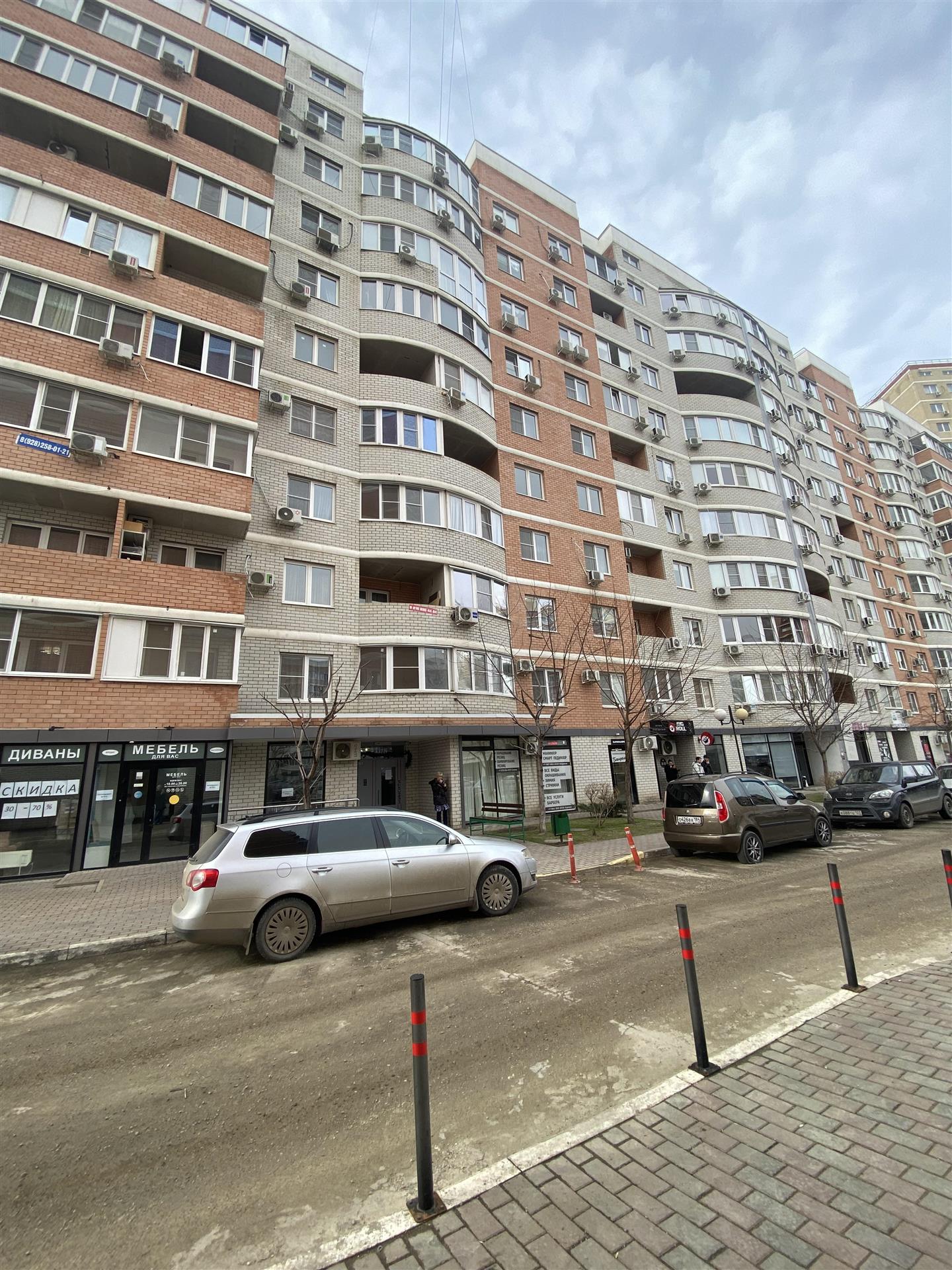 Фото №1: 1-комнатная квартира 41 м² - Краснодар, Прикубанский внутригородской округ, Россинского, мкр. жилой комплекс Инсити-Парк, ул. Командорская, 1/2