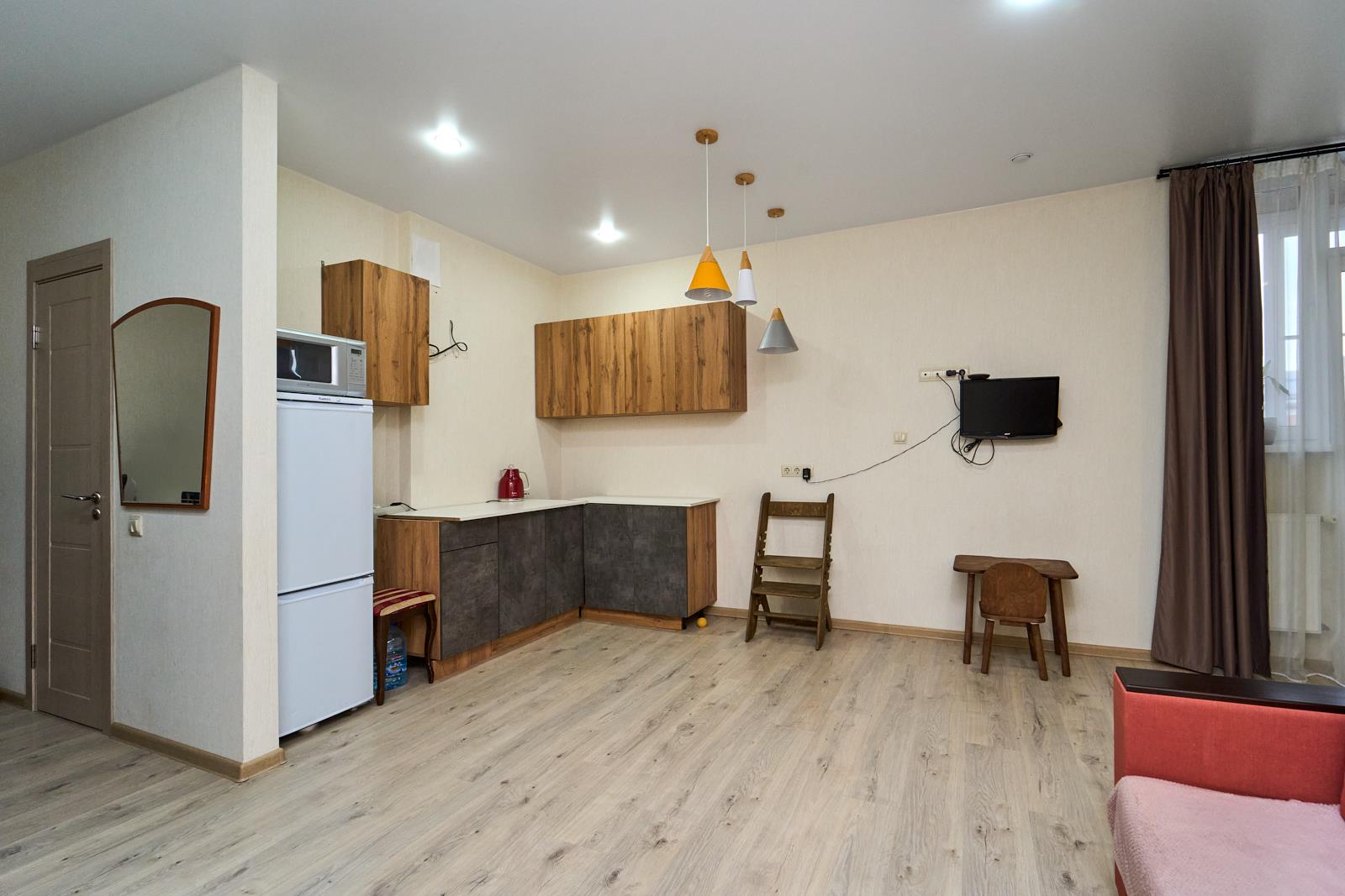 Фото №3: 1-комнатная квартира 40 м² - Краснодар, Прикубанский внутригородской округ, Калинино, имени Петра Метальникова, мкр. ЖК Арбатский, ул. Цезаря Куникова, 18лит6