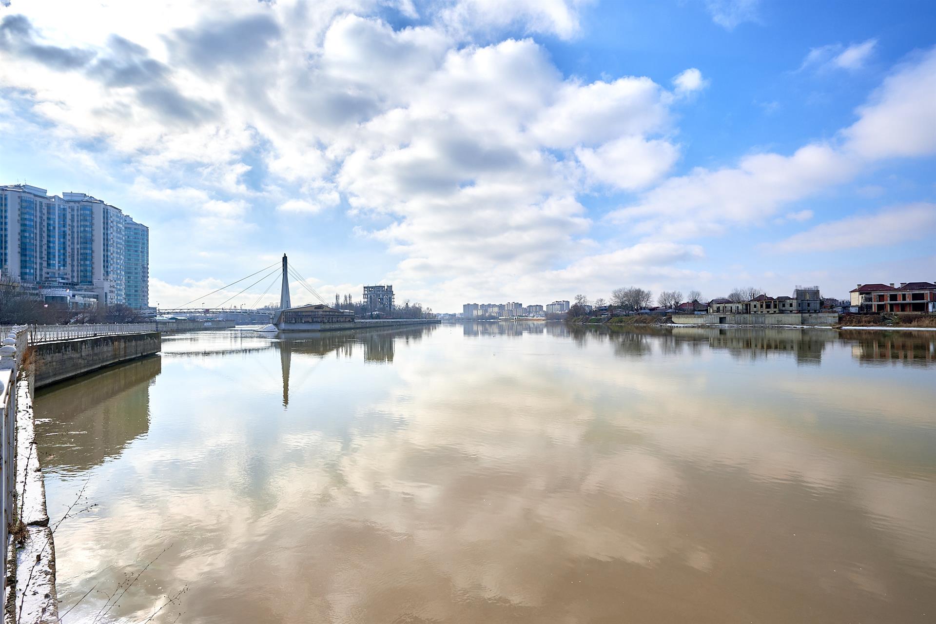 Фото №29: 2-комнатная квартира 85 м² - Краснодар, Западный внутригородской округ, Центральный внутригородской округ, жилой комплекс Адмирал, мкр. Центральный, ул. Кубанская набережная, 39