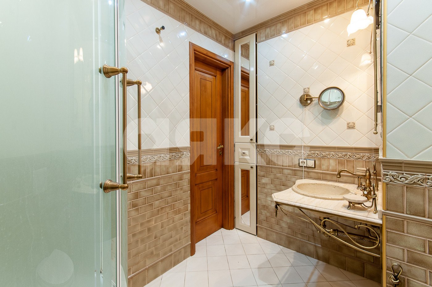 Фото №30: 4-комнатная квартира 140 м² - Реутов, мкр. 5-й, ул. Ашхабадская, 27