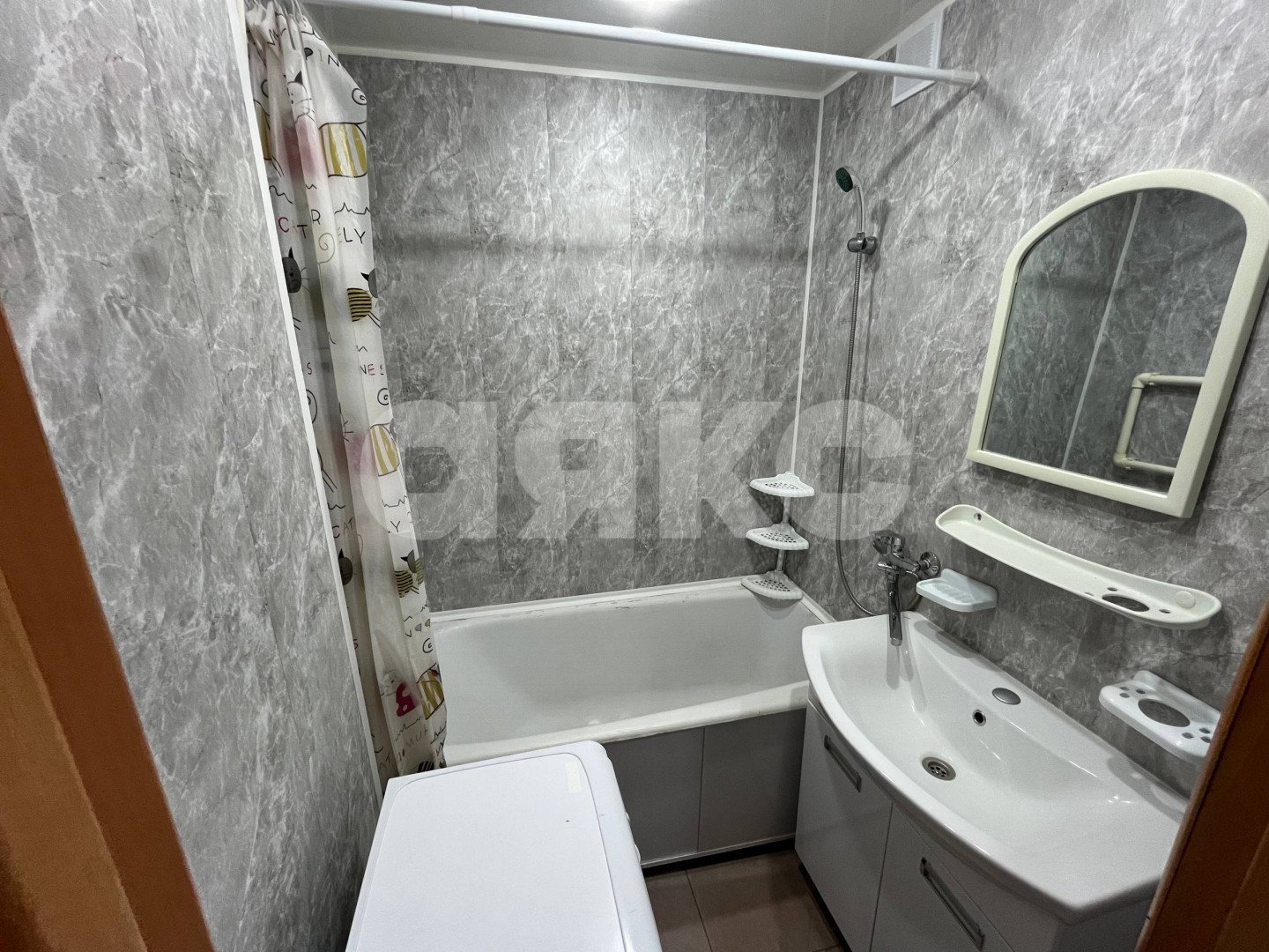 Фото №16: 3-комнатная квартира 59 м² - Нижнекамск, мкр. 14-й, ул. Менделеева, 2