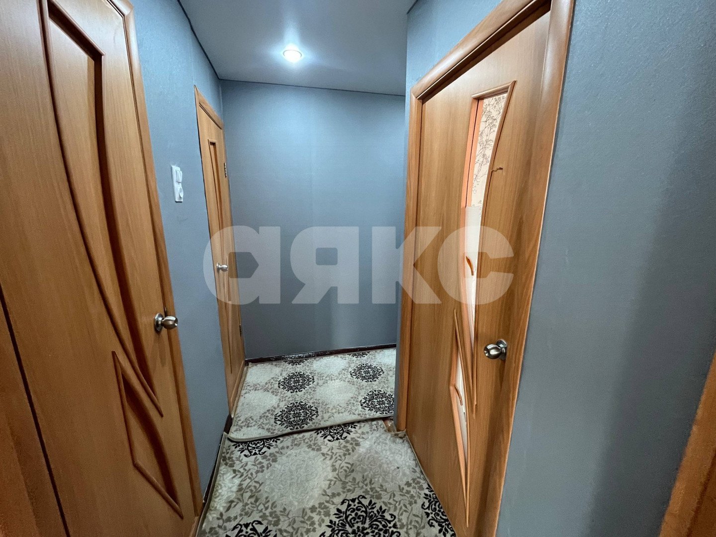 Фото №18: 3-комнатная квартира 59 м² - Нижнекамск, мкр. 14-й, ул. Менделеева, 2