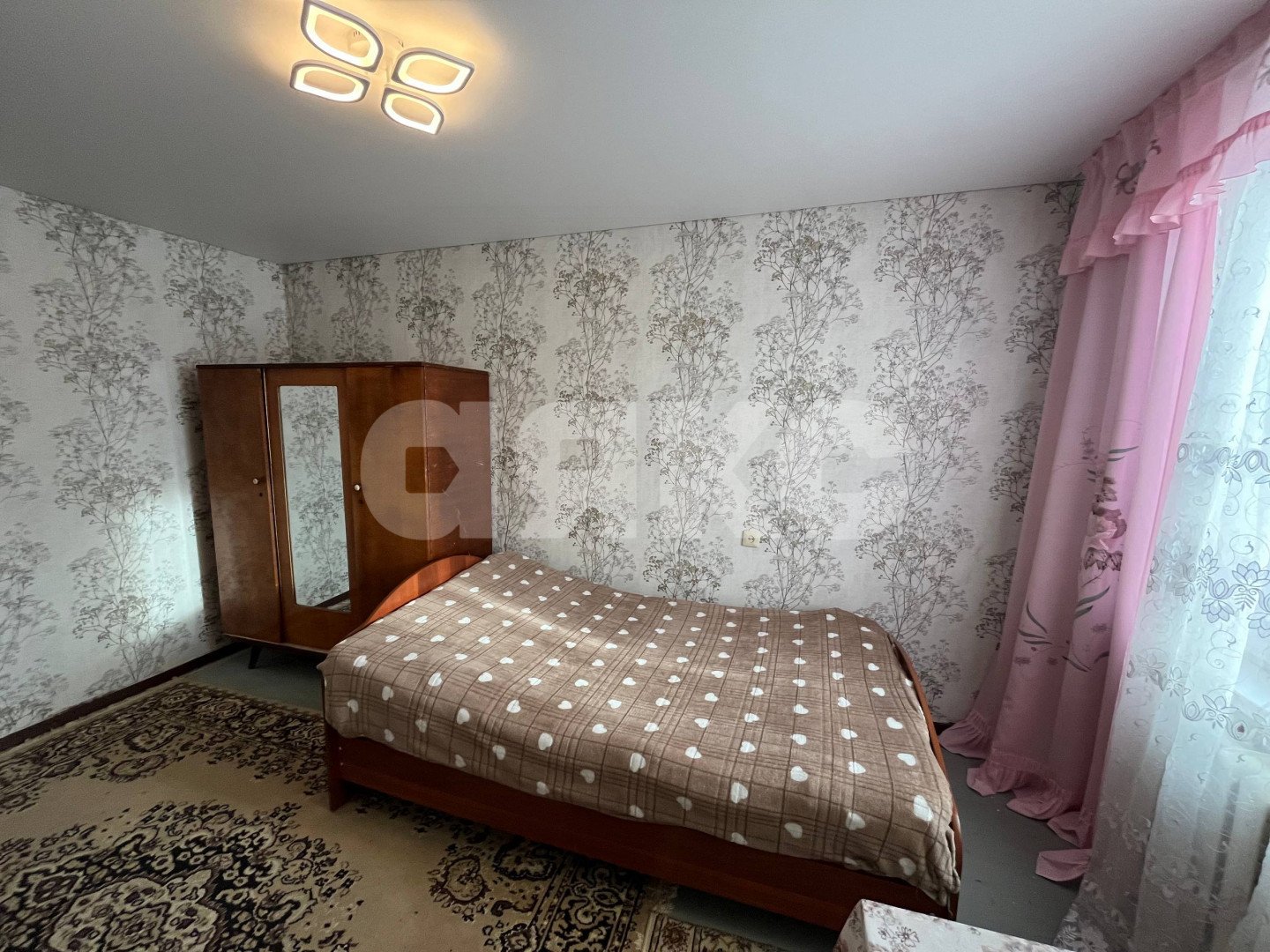 Фото №13: 3-комнатная квартира 59 м² - Нижнекамск, мкр. 14-й, ул. Менделеева, 2