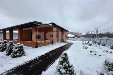 Фото №1: Дом 100 м² - Новый, мкр. Привокзальный территориальный округ, ул. Красная Горка, 32