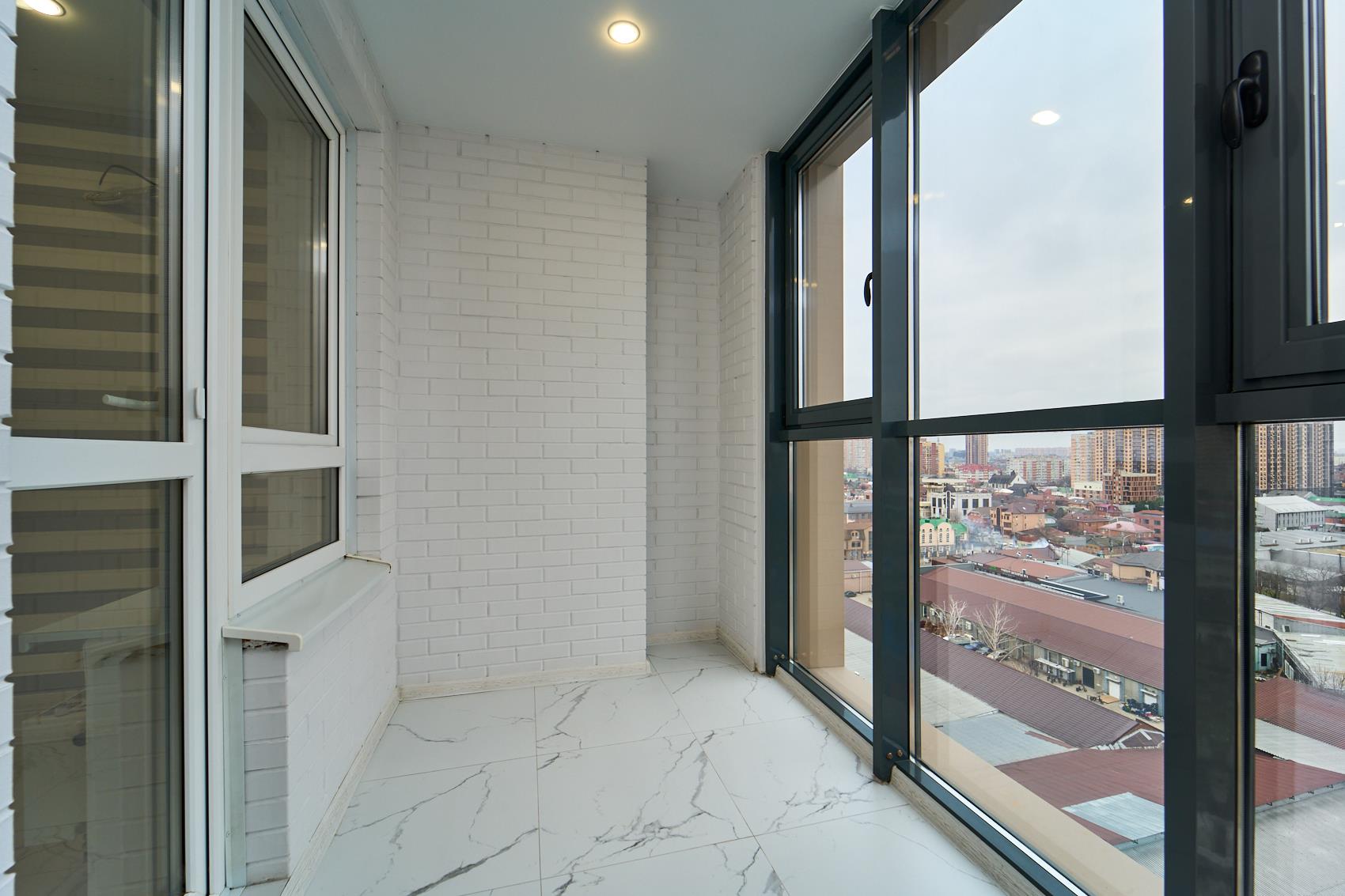 Фото №12: 1-комнатная квартира 43 м² - Краснодар, ЖК Аврора, жилой комплекс Аврора, мкр. Западный внутригородской округ, ул. имени Дзержинского, 95