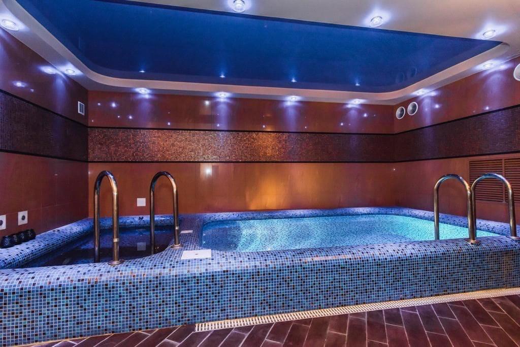 Фото №10: Дом 547 м² + 9.5 сот. - Краснодар, Прикубанский внутригородской округ, мкр. Фестивальный, ул. Геленджикская, 3