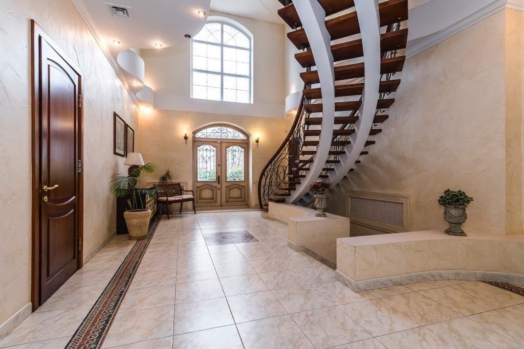 Фото №8: Дом 547 м² + 9.5 сот. - Краснодар, Прикубанский внутригородской округ, мкр. Фестивальный, ул. Геленджикская, 3