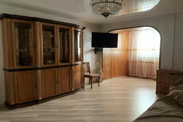 Фото №1: 3-комнатная квартира 65 м² - Краснодар, мкр. Западный внутригородской округ, ул. Брянская, 8