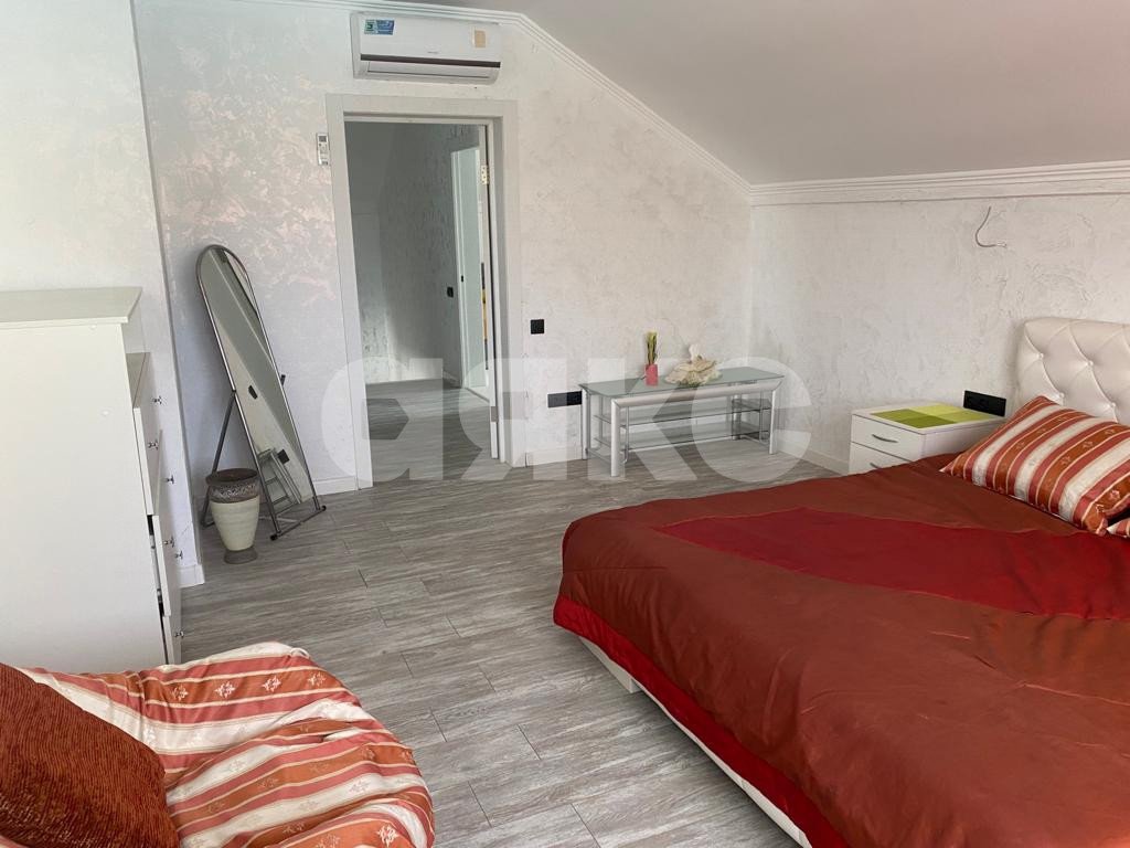 Фото №3: Дом 500 м² + 11.42 сот. - Песчаный, ул. Лиманная