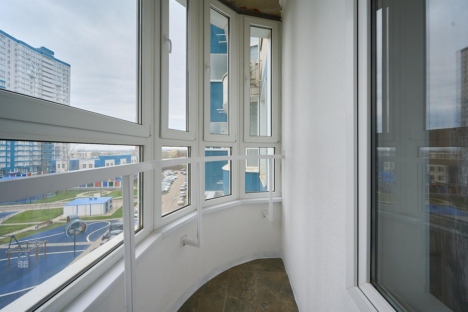 Фото №12: 2-комнатная квартира 60 м² - Краснодар, Центральный внутригородской округ, жилой комплекс Фонтаны, мкр. Черёмушки, ул. Воронежская, 47/10