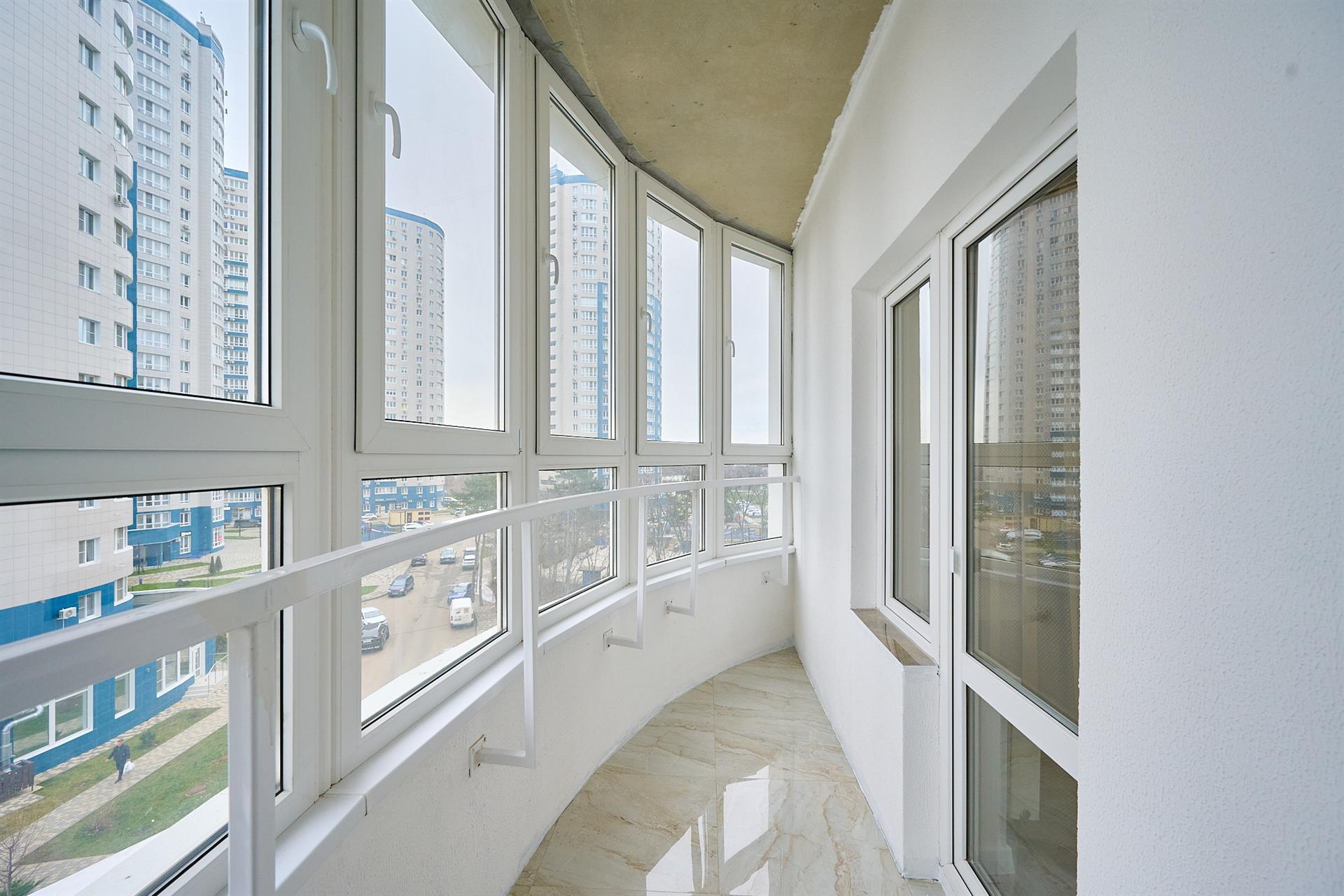 Фото №17: 2-комнатная квартира 60 м² - Краснодар, Центральный внутригородской округ, жилой комплекс Фонтаны, мкр. Черёмушки, ул. Воронежская, 47/10