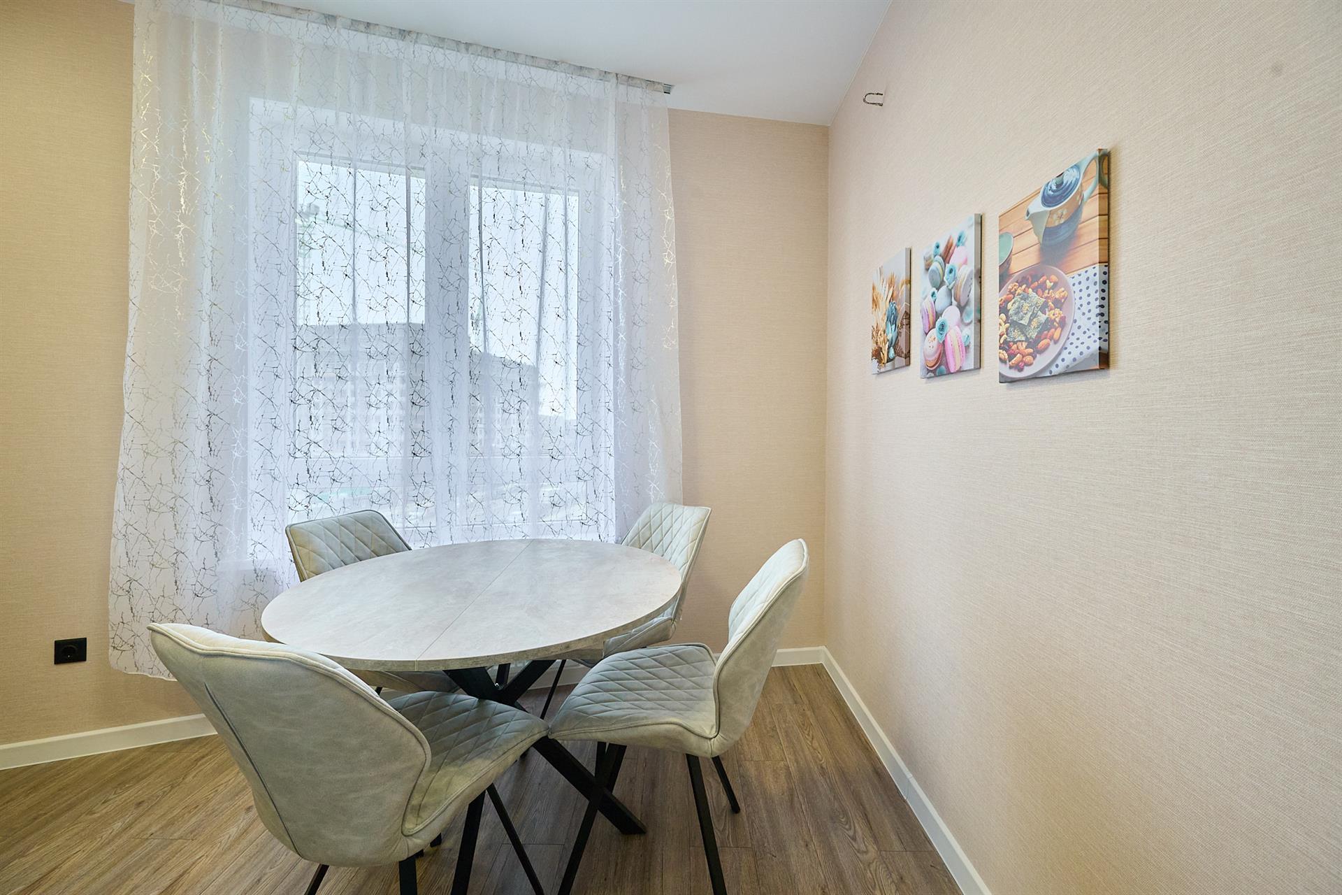 Фото №6: 2-комнатная квартира 60 м² - Краснодар, Центральный внутригородской округ, жилой комплекс Фонтаны, мкр. Черёмушки, ул. Воронежская, 47/10