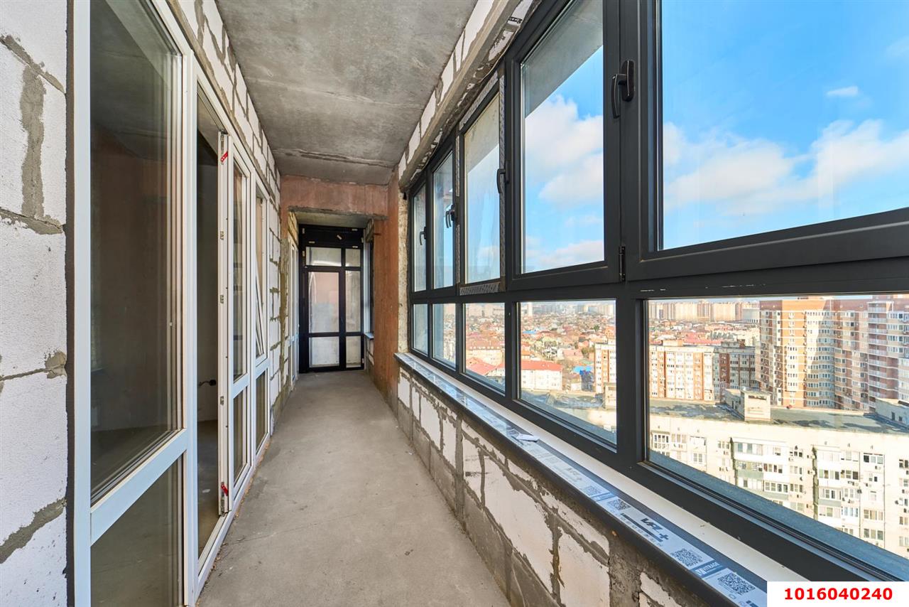 Фото №12: 4-комнатная квартира 122 м² - Краснодар, Школьный, Прикубанский внутригородской округ, Круглик, мкр. жилой комплекс Сердце, ул. Школьная, 1