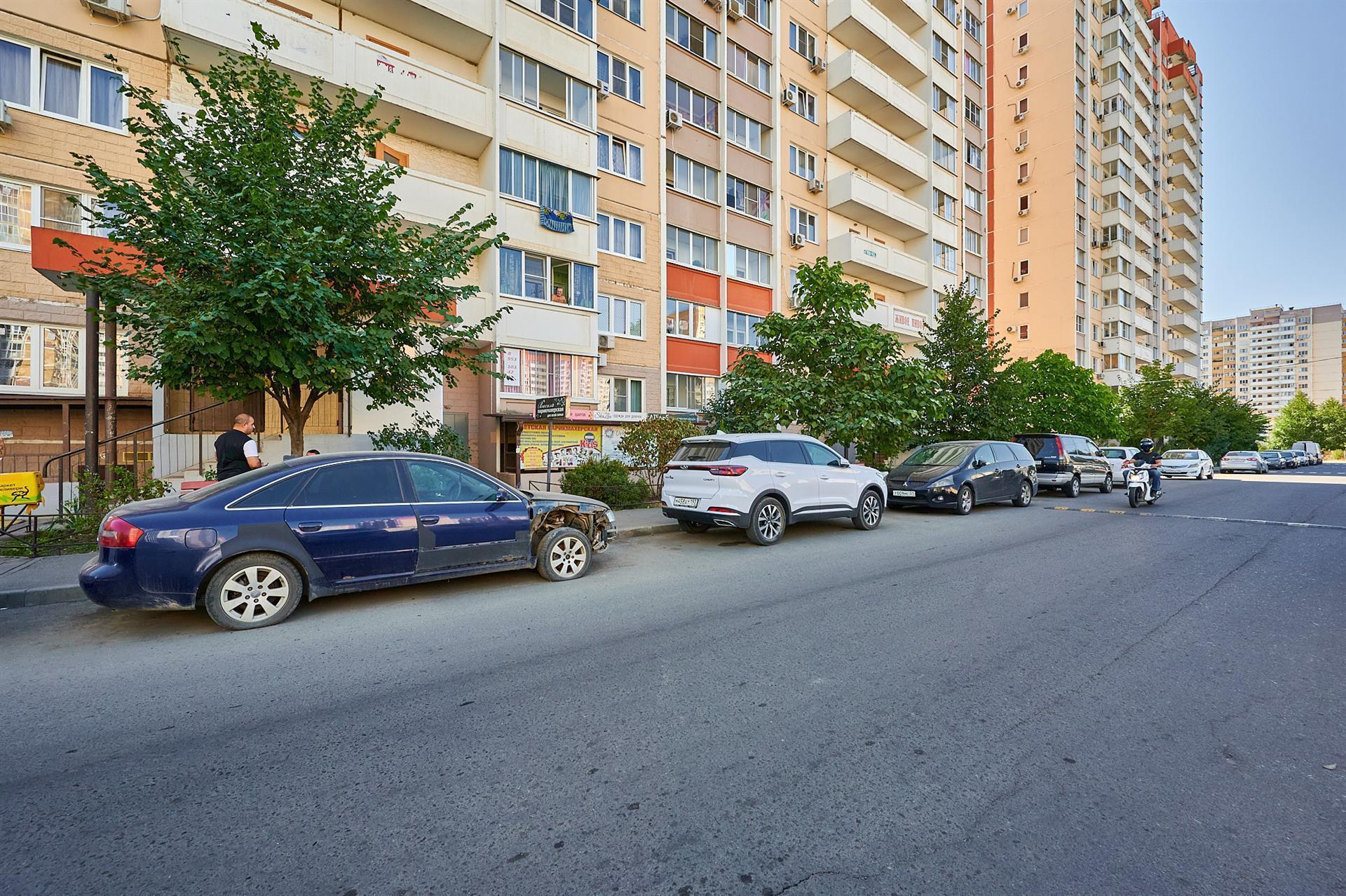 Фото №3: 1-комнатная квартира 38 м² - Краснодар, Прикубанский внутригородской округ, мкр. Восточно-Кругликовский, ул. Героев-Разведчиков, 26