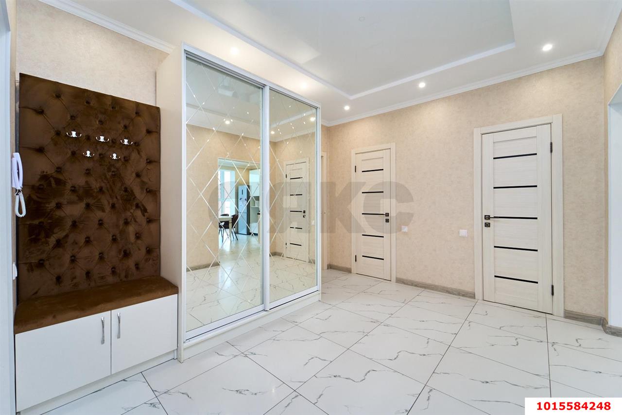 Фото №5: 2-комнатная квартира 76 м² - Краснодар, жилой комплекс Стрижи, Карасунский внутригородской округ, мкр. Гидростроителей, ул. Автолюбителей, 1Г