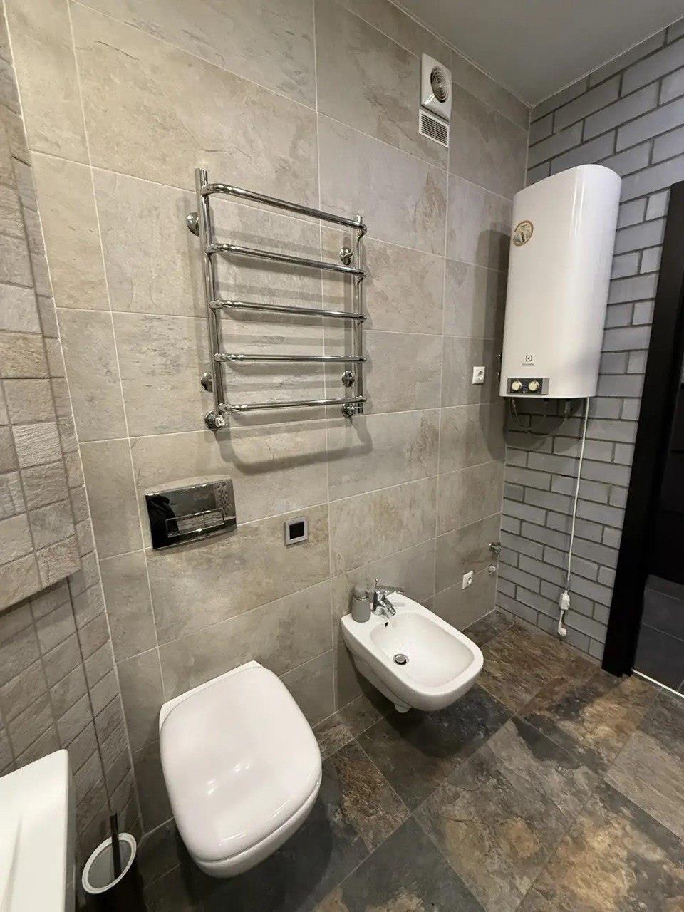 Фото №8: 1-комнатная квартира 52 м² - Краснодар, Прикубанский внутригородской округ, Фестивальный, мкр. Солнечный, ул. Архитектора Ишунина, 1