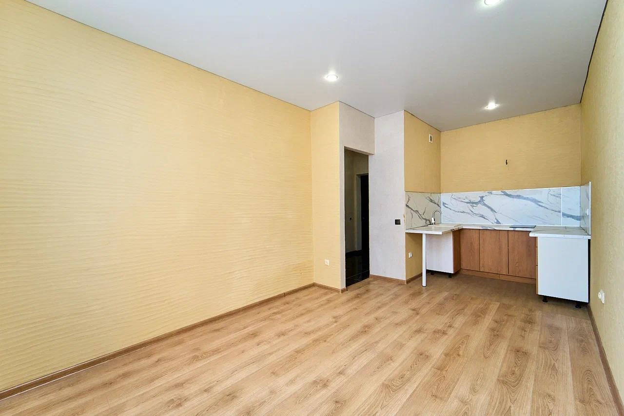 Фото №7: 1-комнатная квартира 32 м² - Краснодар, Прикубанский внутригородской округ, Краевая Клиническая Больница, мкр. жилой комплекс Свобода, ул. Домбайская, 55к3