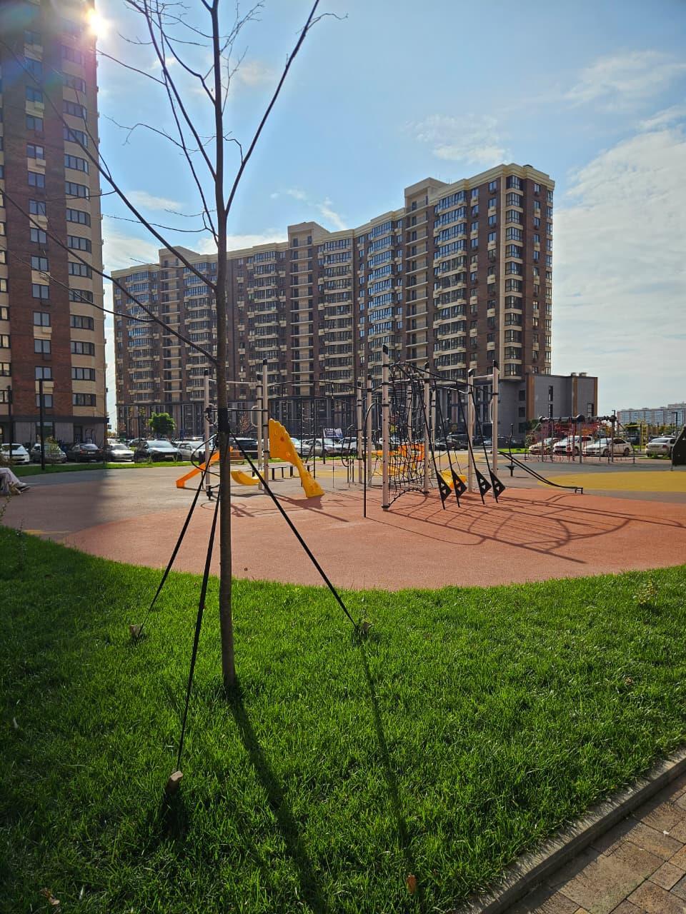 Фото №3: 1-комнатная квартира 40 м² - Краснодар, ЖК Лучший, Прикубанский внутригородской округ, жилой комплекс Лучший, имени Петра Метальникова, мкр. Завод Радиоизмерительных Приборов, ул. Петра Метальникова, 36