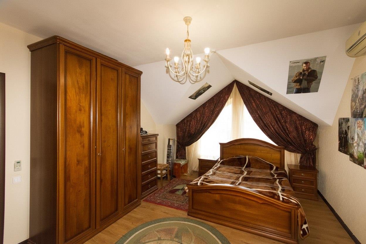 Фото №11: Дом 190 м² + 6.5 сот. - Краснодар, Прикубанский внутригородской округ, мкр. Северный, ул. Академика Губкина, 39/1