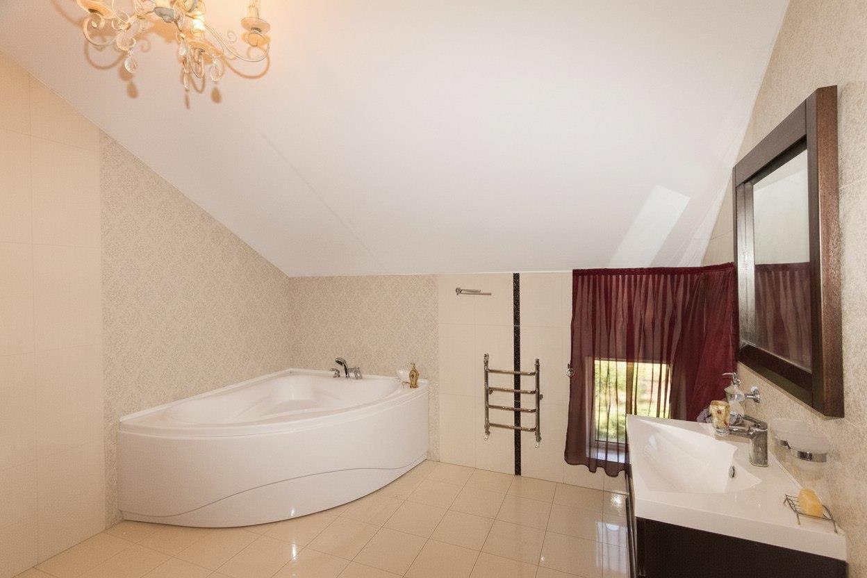 Фото №13: Дом 190 м² + 6.5 сот. - Краснодар, Прикубанский внутригородской округ, мкр. Северный, ул. Академика Губкина, 39/1