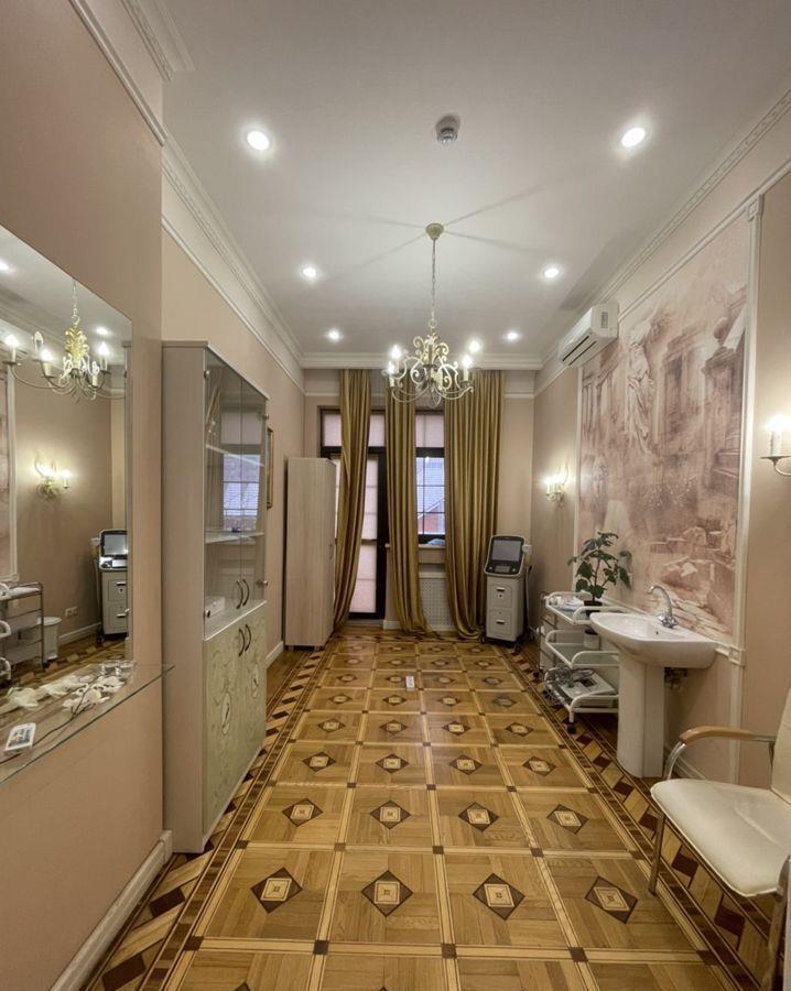 Фото №9: Коммерция 701 м² - Краснодар, мкр. Западный внутригородской округ, ул. Артиллерийская, 329