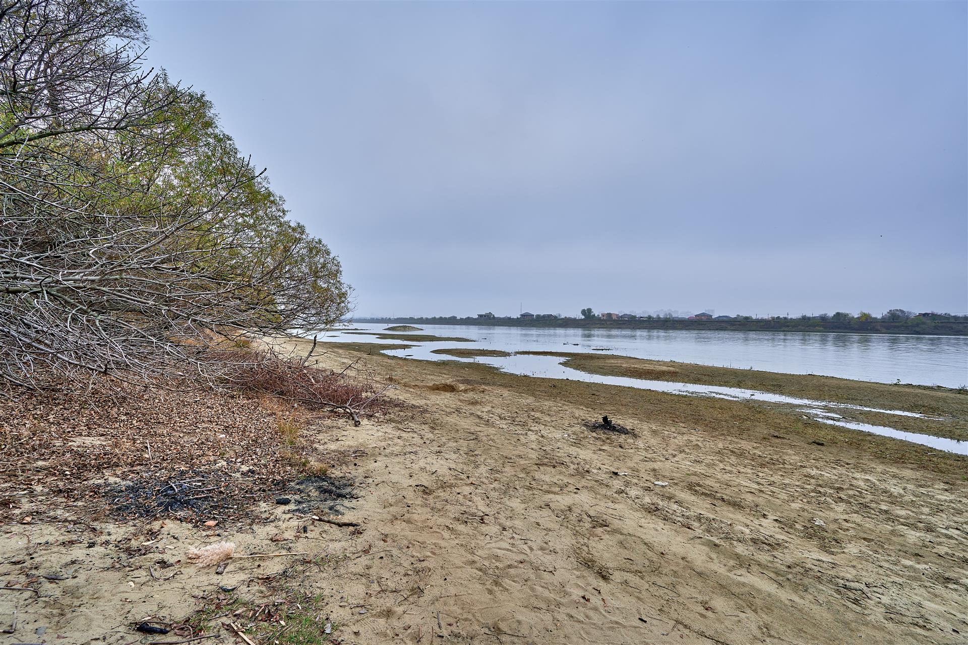Фото №23: Дом 232 м² + 11 сот. - СТ Виктория, мкр. Прикубанский внутригородской округ, ул. Весенняя, 15