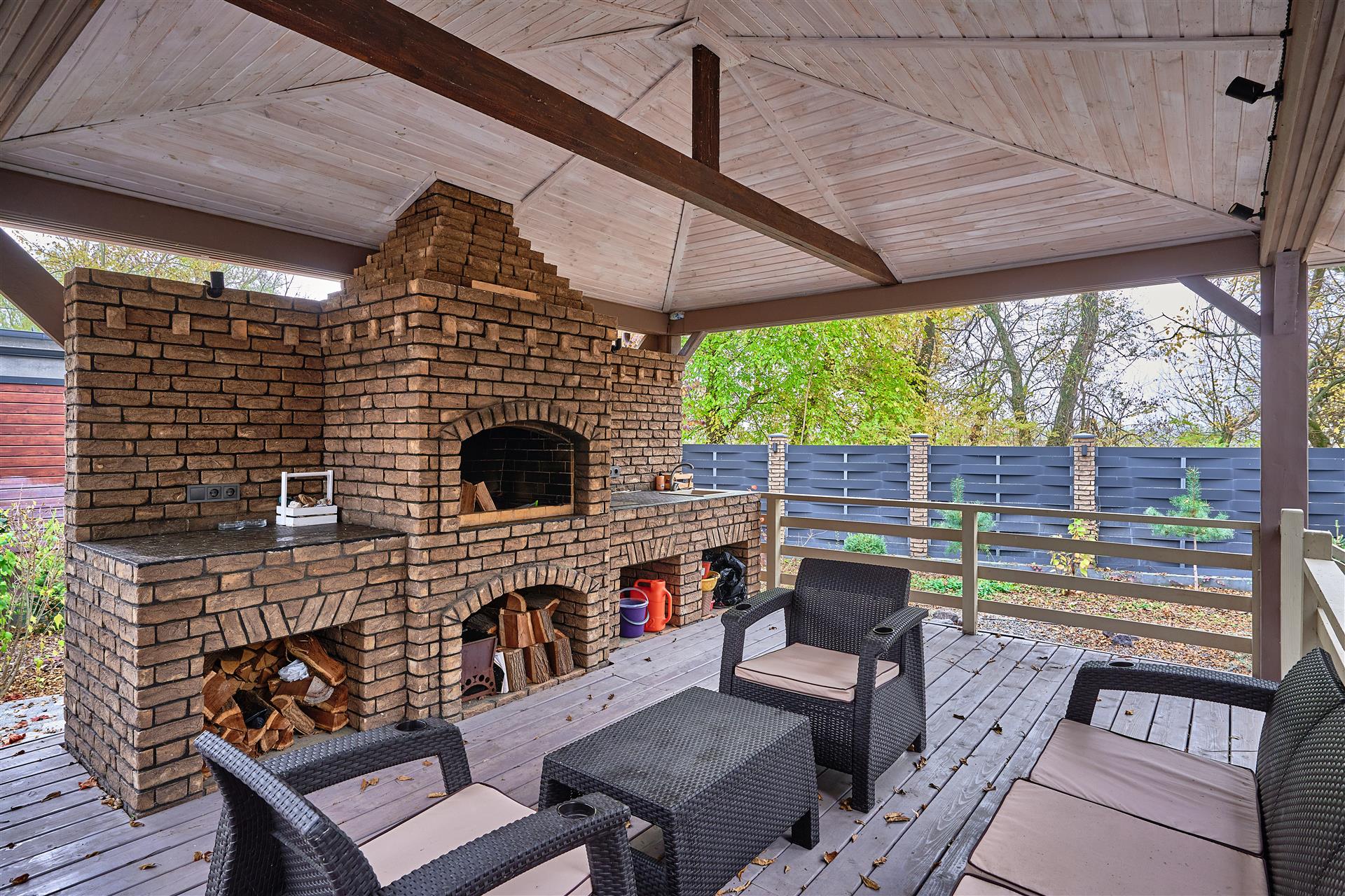 Фото №18: Дом 232 м² + 11 сот. - СТ Виктория, мкр. Прикубанский внутригородской округ, ул. Весенняя, 15