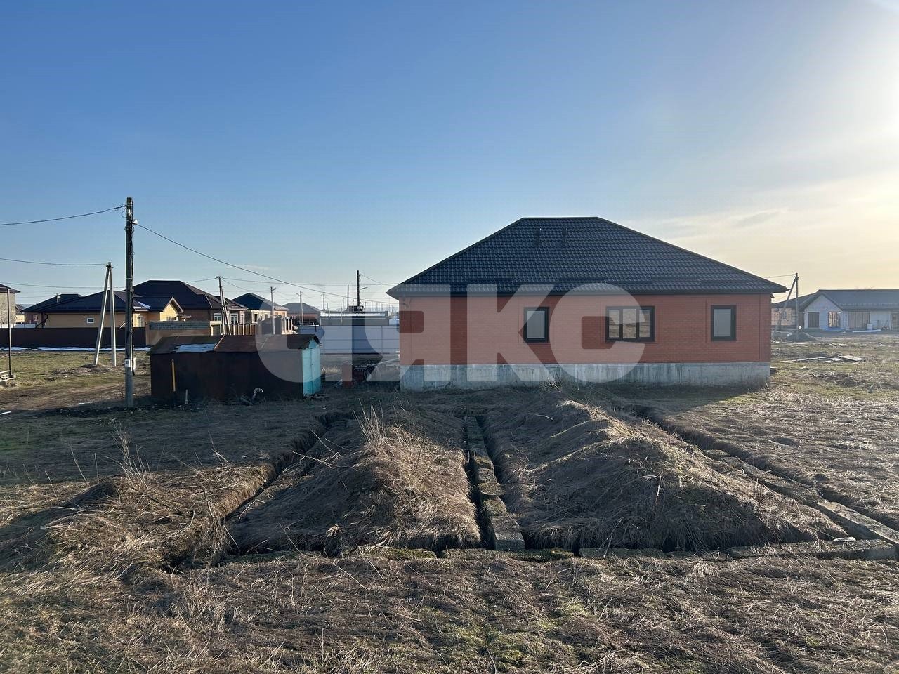 Фото №3: Земельный участок под ИЖС 6.48 сот. - Северный, ул. Офицерская, 83