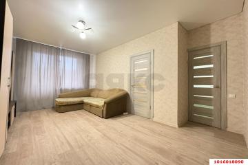 Фото №1: 1-комнатная квартира 30 м² - Краснодар, мкр. жилой комплекс Мирный, ул. им. Сорока А.М., 2