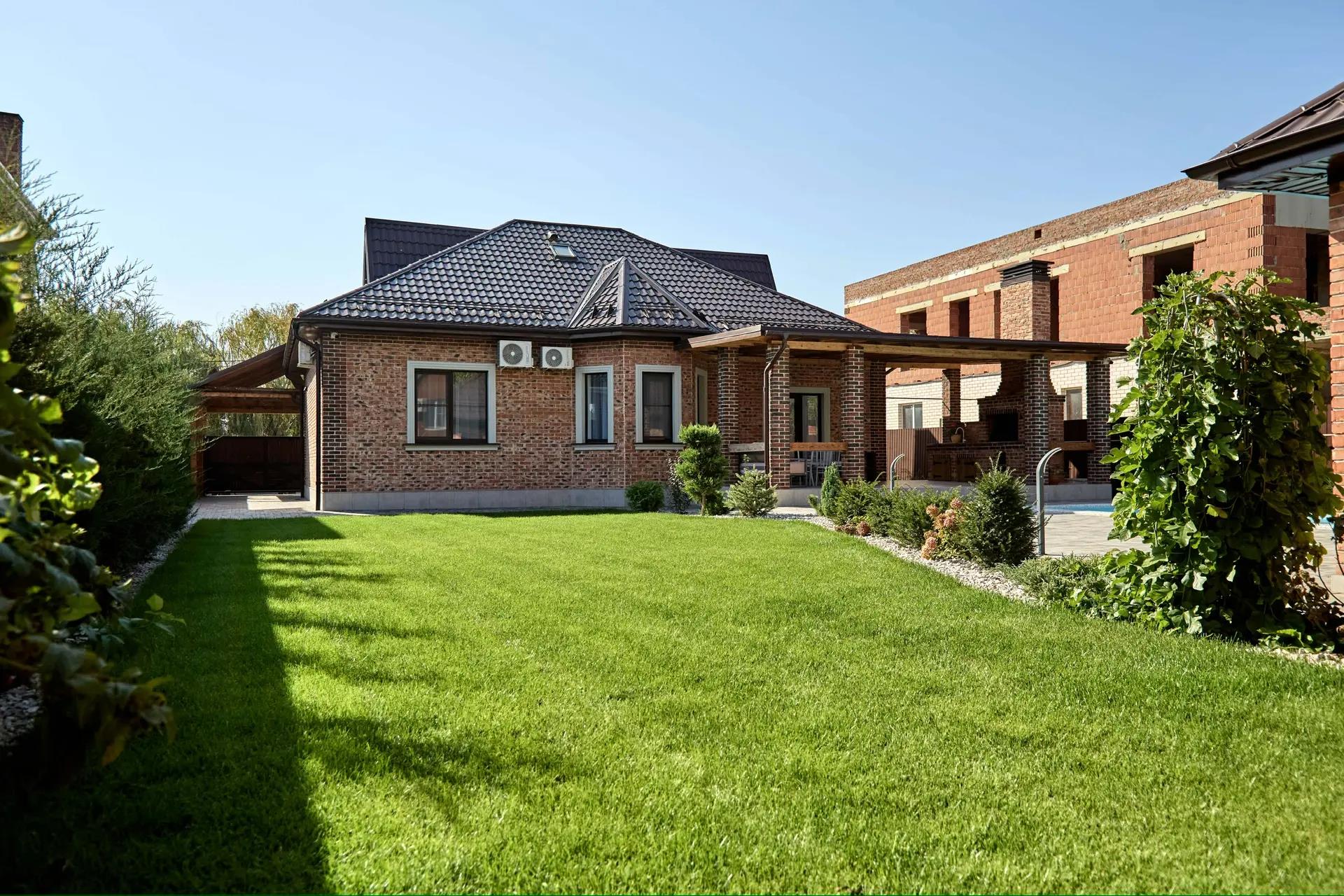 Фото №2: Дом 184 м² + 7.91 сот. - Краснодар, Прикубанский внутригородской округ, мкр. Горхутор, ул. Сургутская, 28