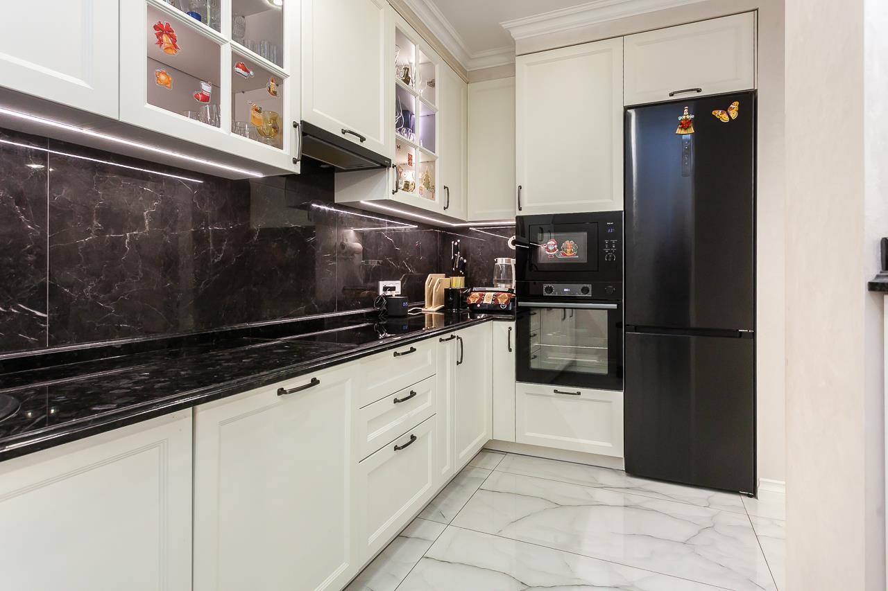 Фото №9: 2-комнатная квартира 85 м² - Краснодар, Центральный внутригородской округ, мкр. Центральный, ул. Красная, 176