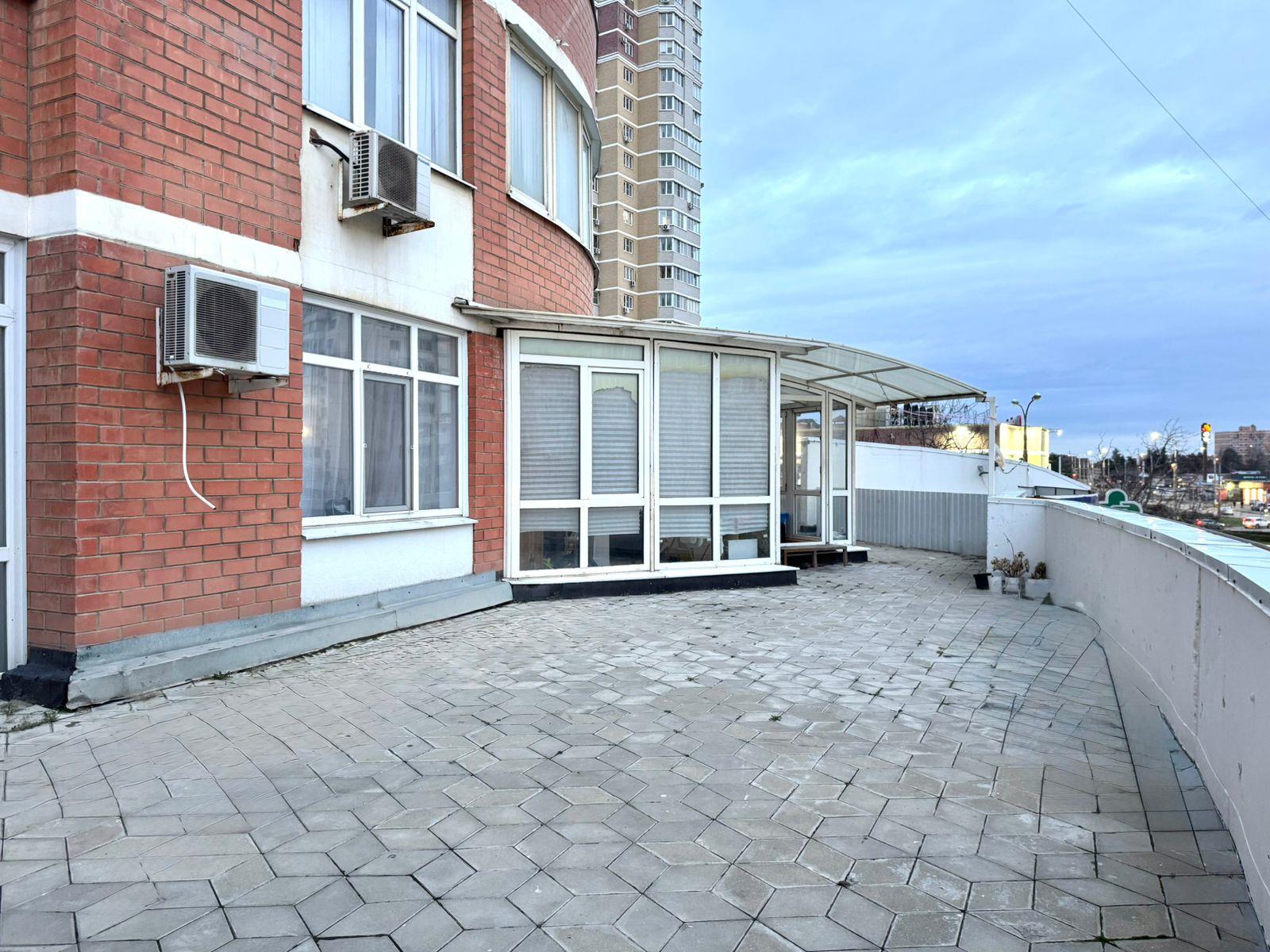 Фото №13: 2-комнатная квартира 70 м² - Краснодар, Западный внутригородской округ, ЖК Новый Город, мкр. Юбилейный, б-р Клары Лучко, 8