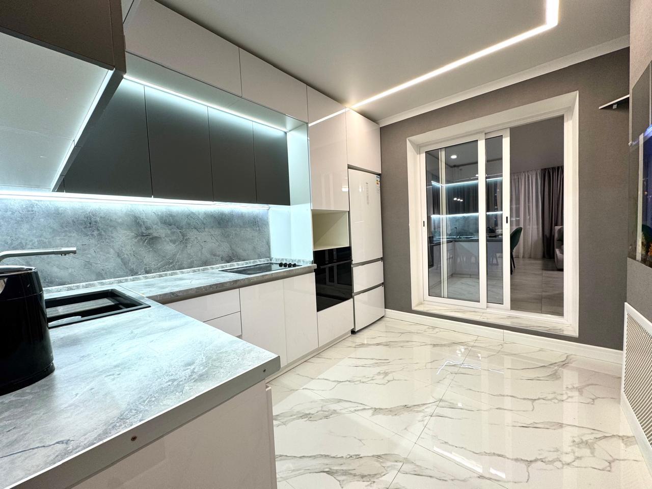 Фото №8: 2-комнатная квартира 70 м² - Краснодар, Западный внутригородской округ, ЖК Новый Город, мкр. Юбилейный, б-р Клары Лучко, 8